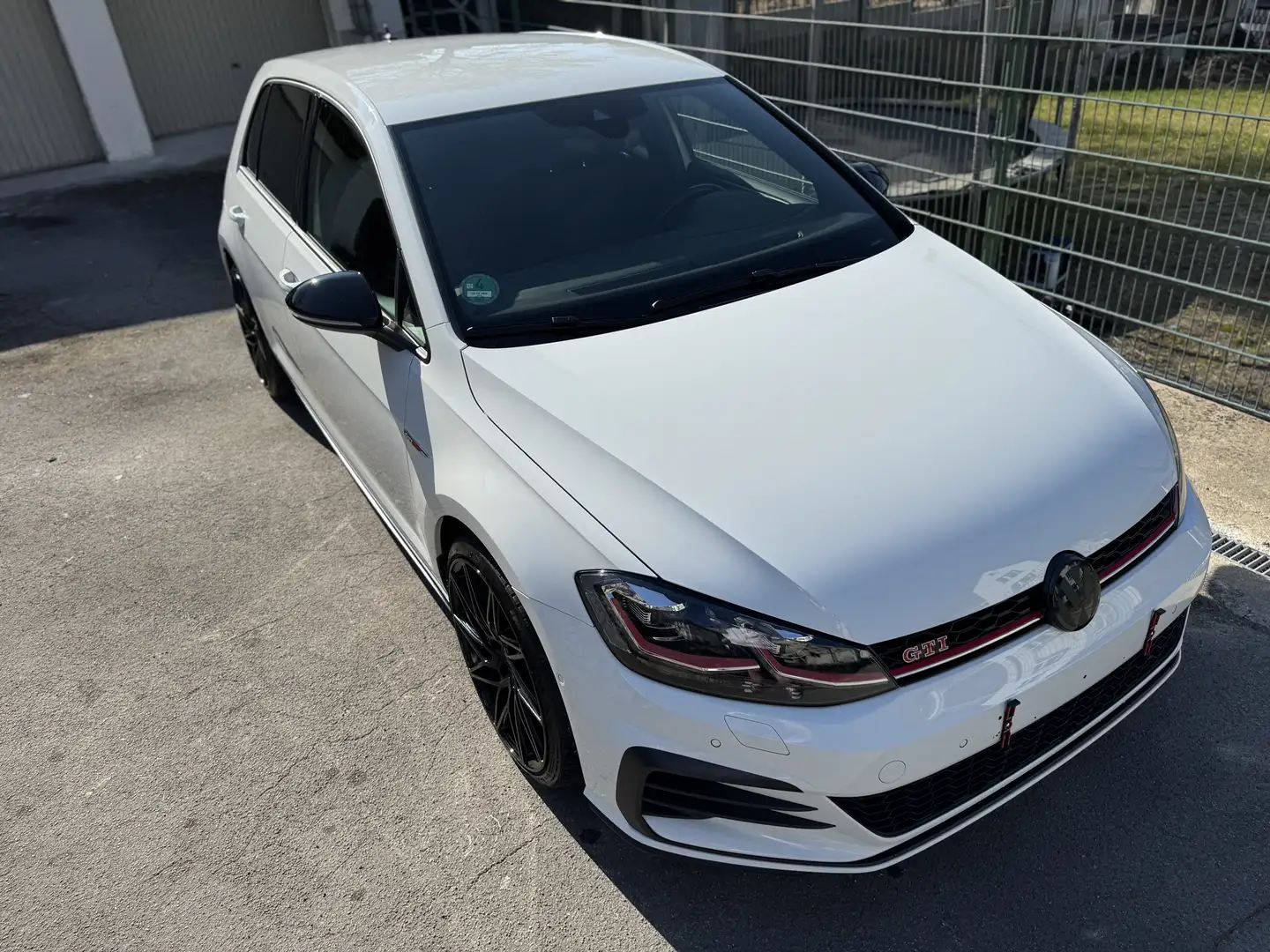Volkswagen Golf GTI GTI Performance DSG OPF BMT/Start-Stopp Weiß - 1
