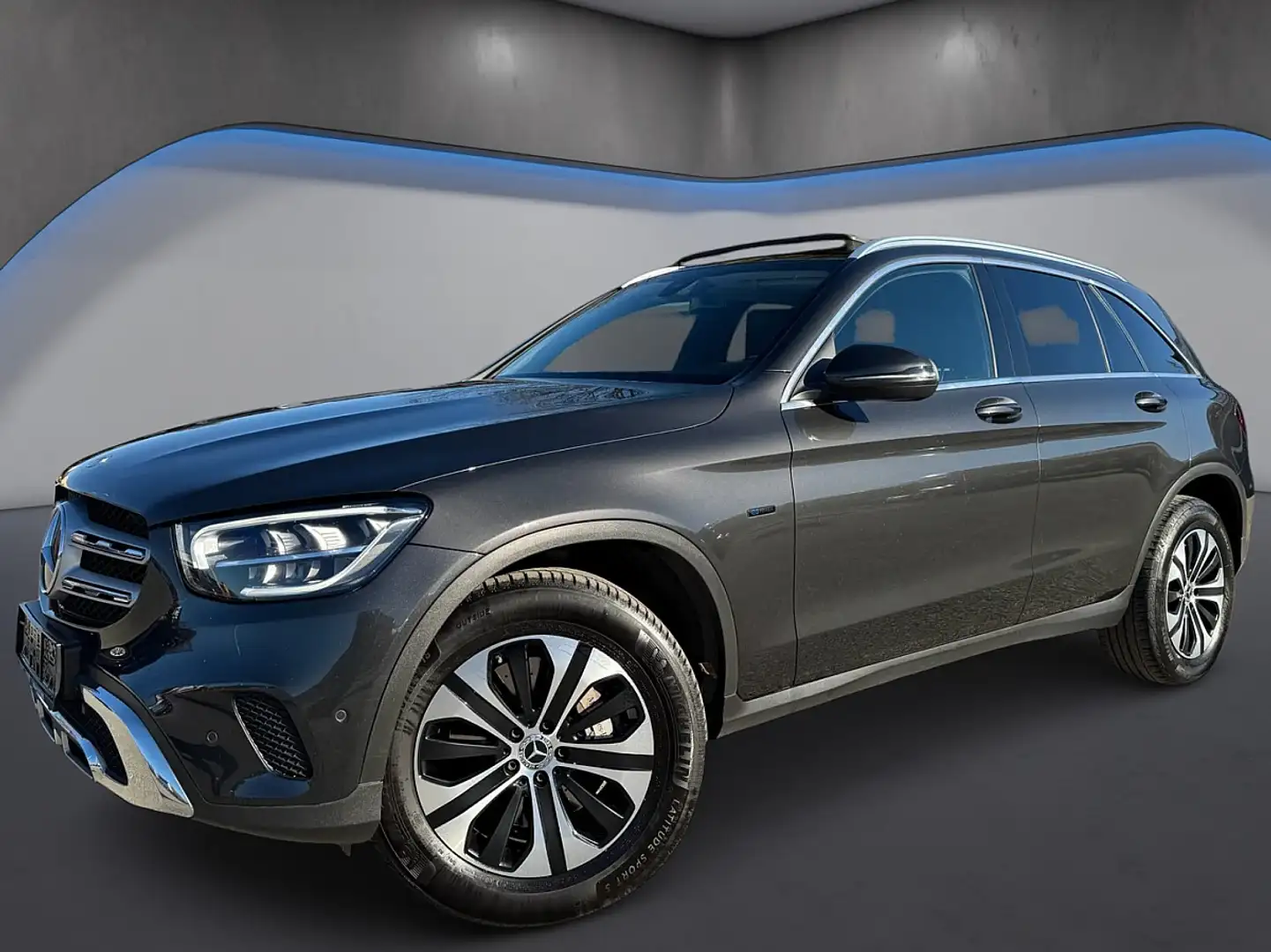 Mercedes-Benz GLC 300 de PHEV 4Matic *Panorama*Virtual*Standhz* Grijs - 2