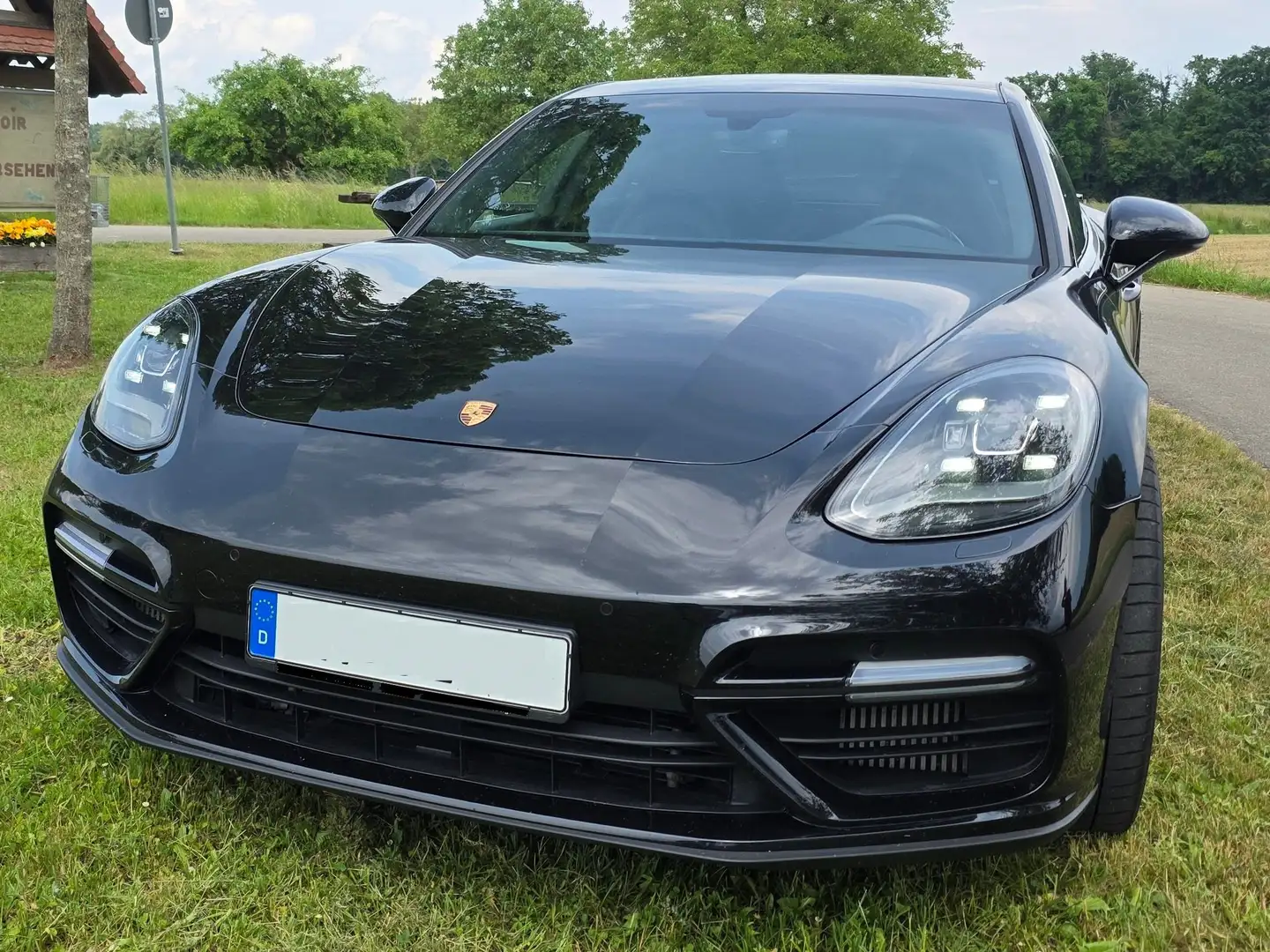 Porsche Panamera Panamera Turbo Schwarz - 1