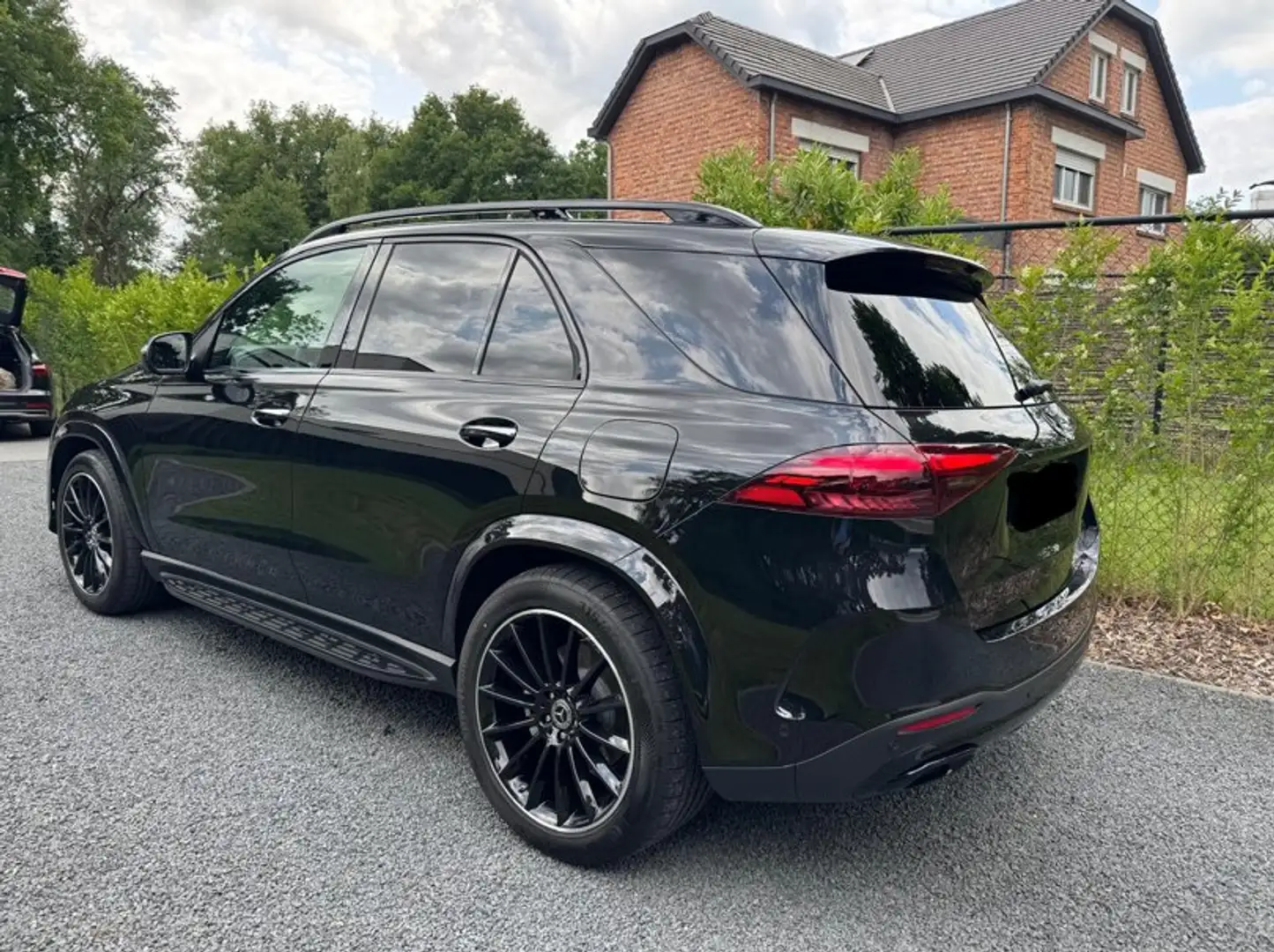 Mercedes-Benz GLE 350 GLE 350 de 4Matic 9G-TRONIC AMG Line Black Edition Noir - 2