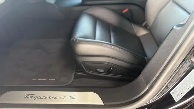 Porsche Taycan view 11