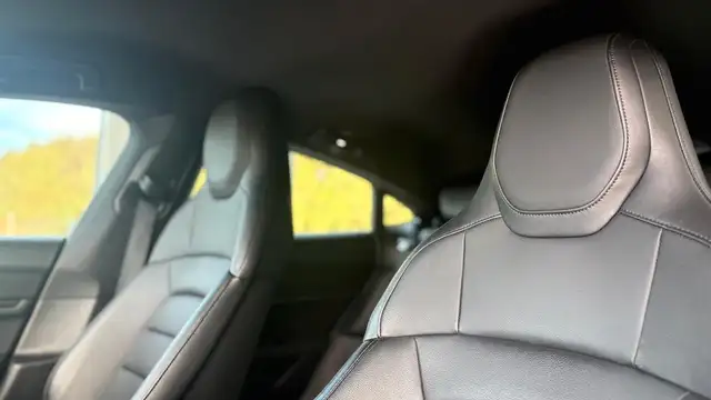 Porsche Taycan view 12