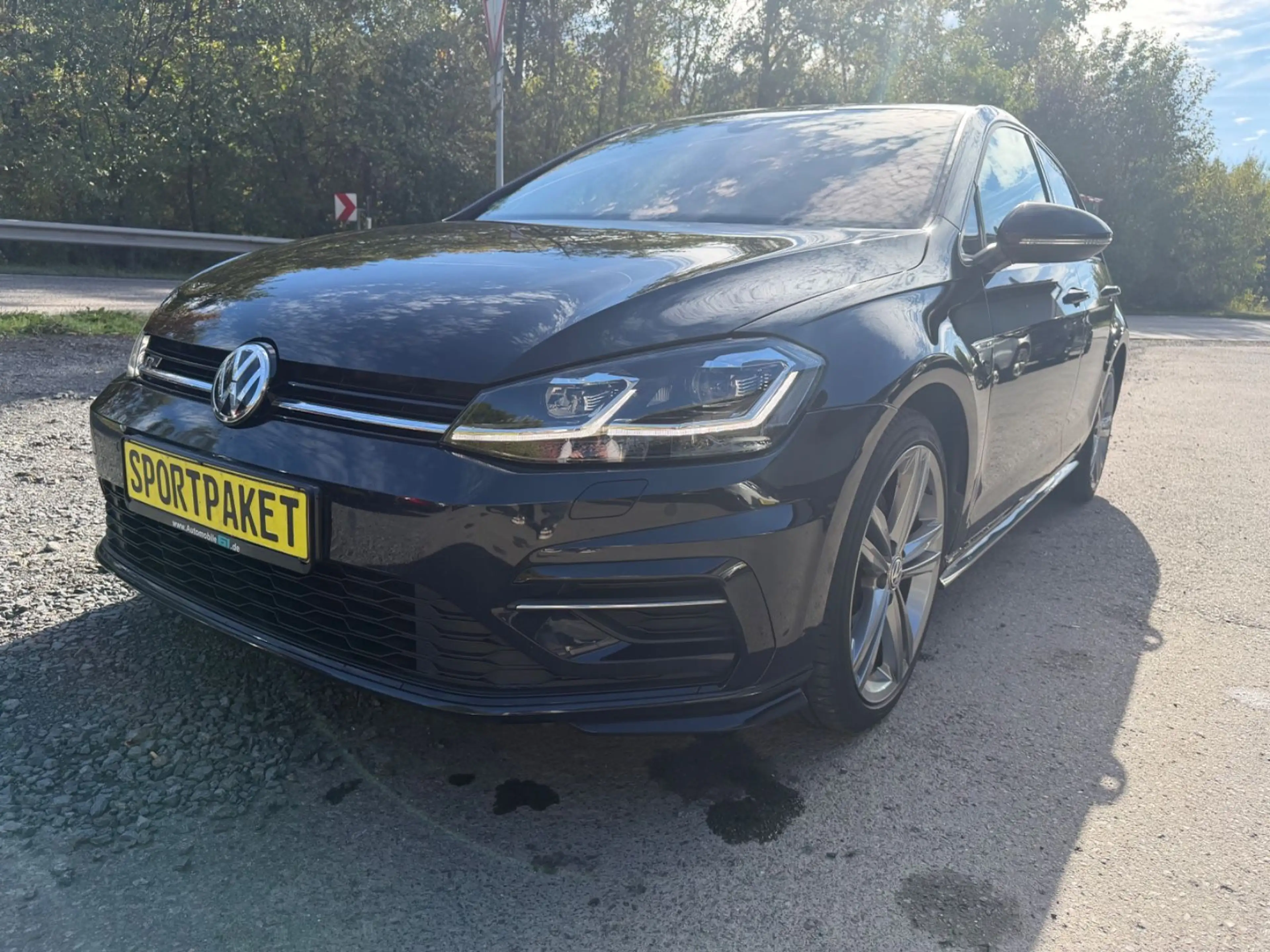 Volkswagen Golf VII Lim. Highline R-Line BMT — photo 2