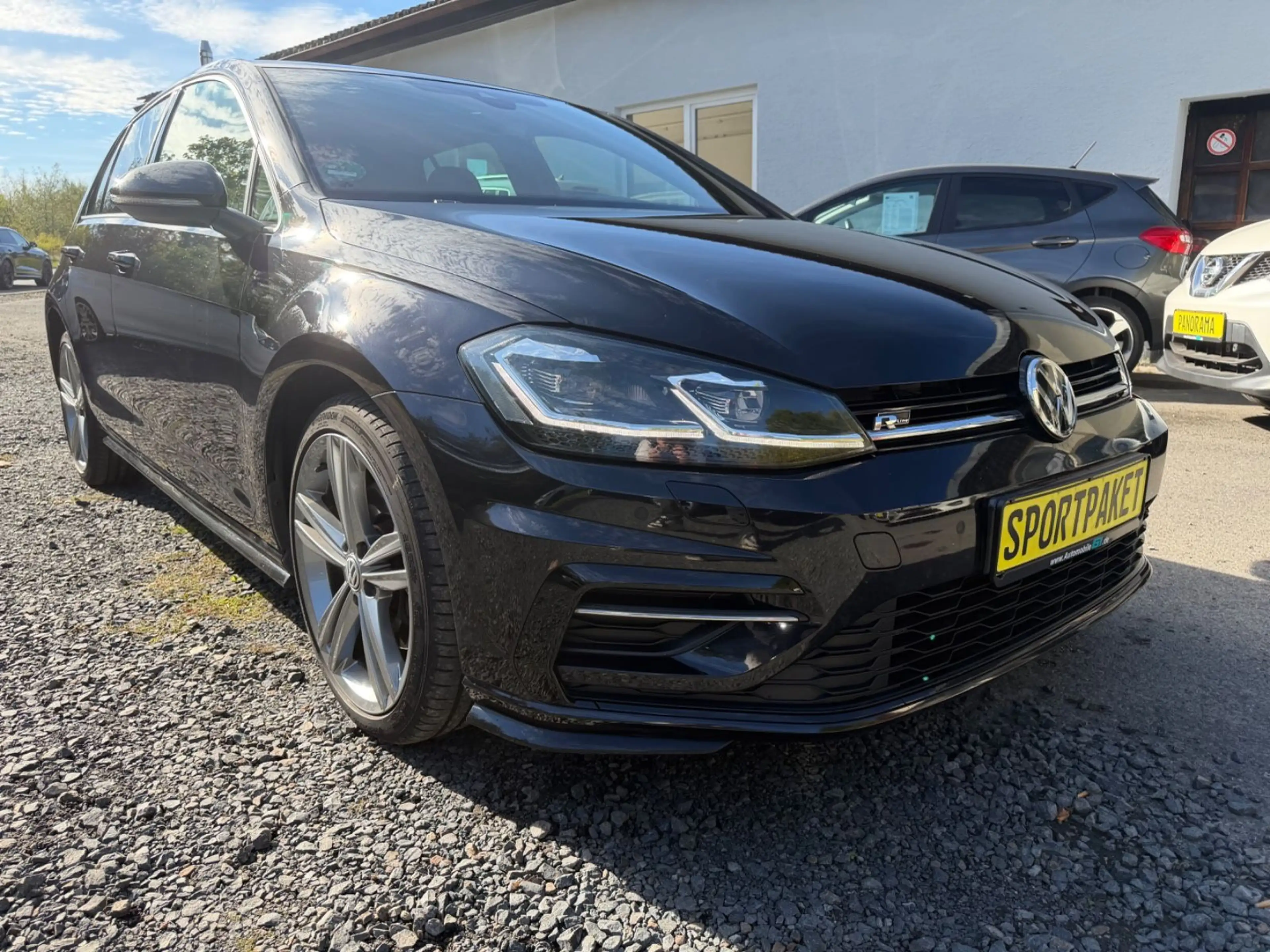 Volkswagen Golf VII Lim. Highline R-Line BMT