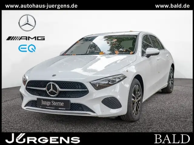 Mercedes-Benz A 250 e Progressive/Multibeam/Cam/AHK/Winter/17"