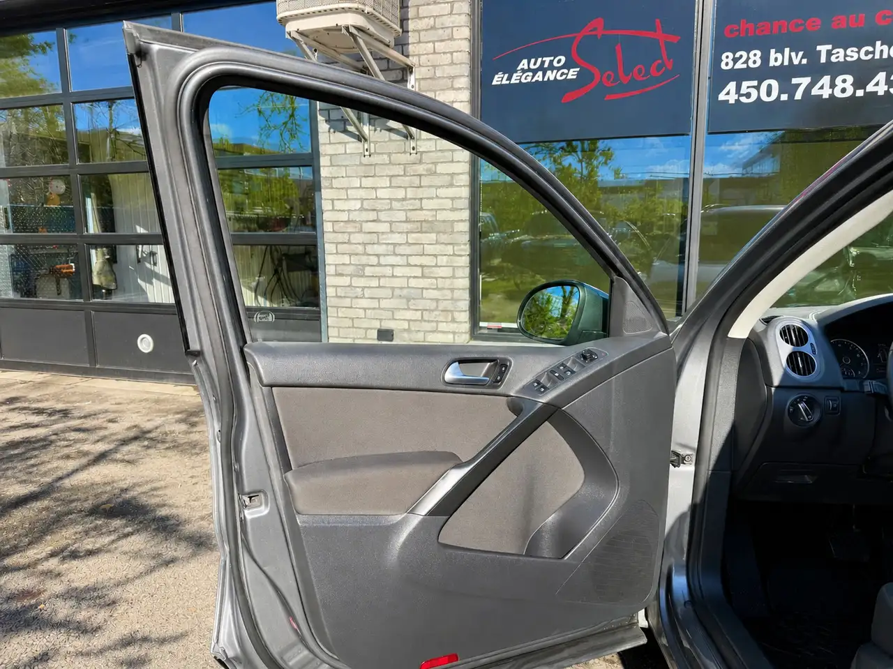 Volkswagen Tiguan снимка Volkswagen Tiguan