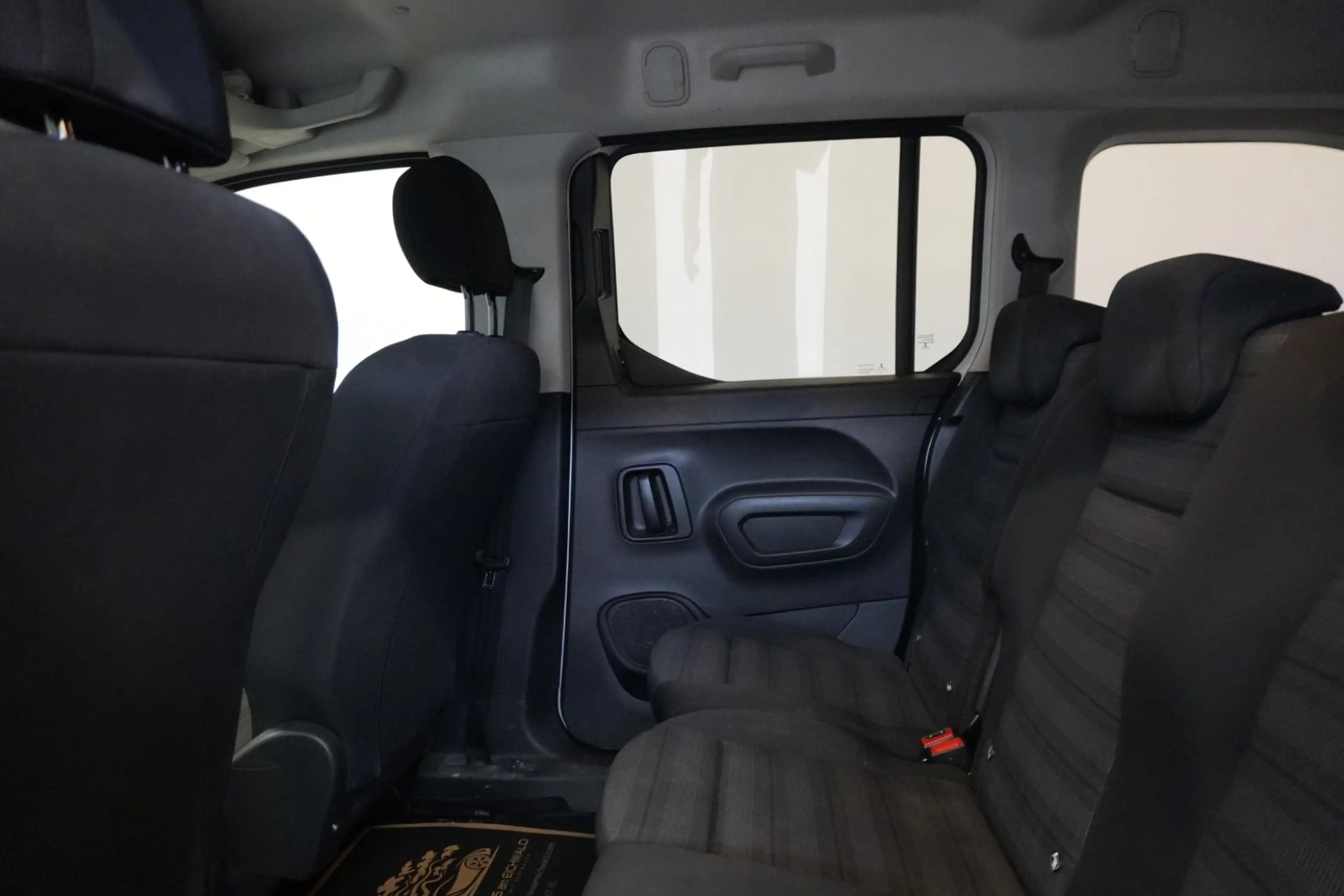 Opel Combo Life XL Edition 1.5 CDTI 7-Sitzer Auto Kam — photo 13