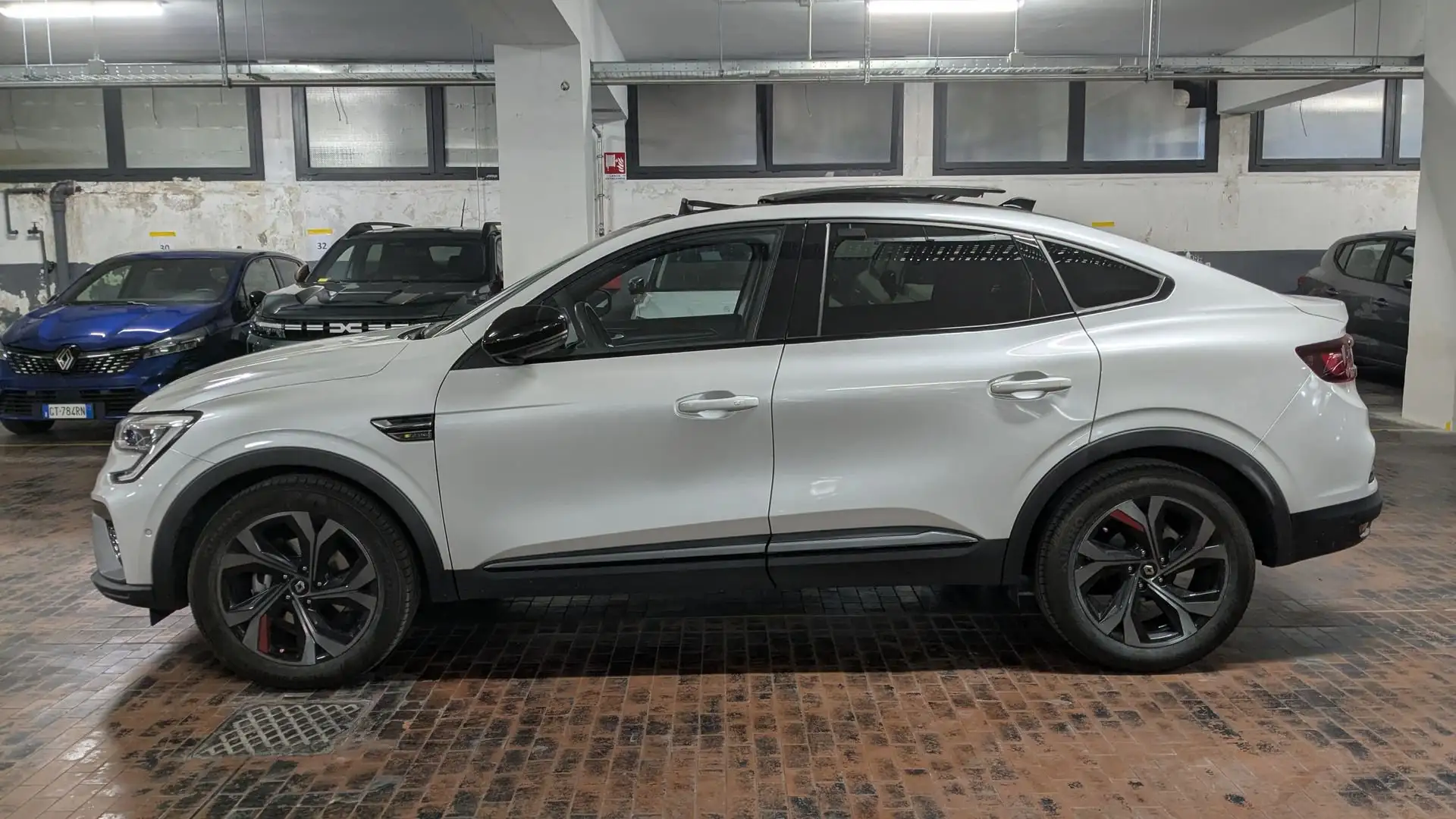 Renault Arkana Arkana Hybrid E-Tech 145 CV R.S.Line Fast Track Bianco - 2