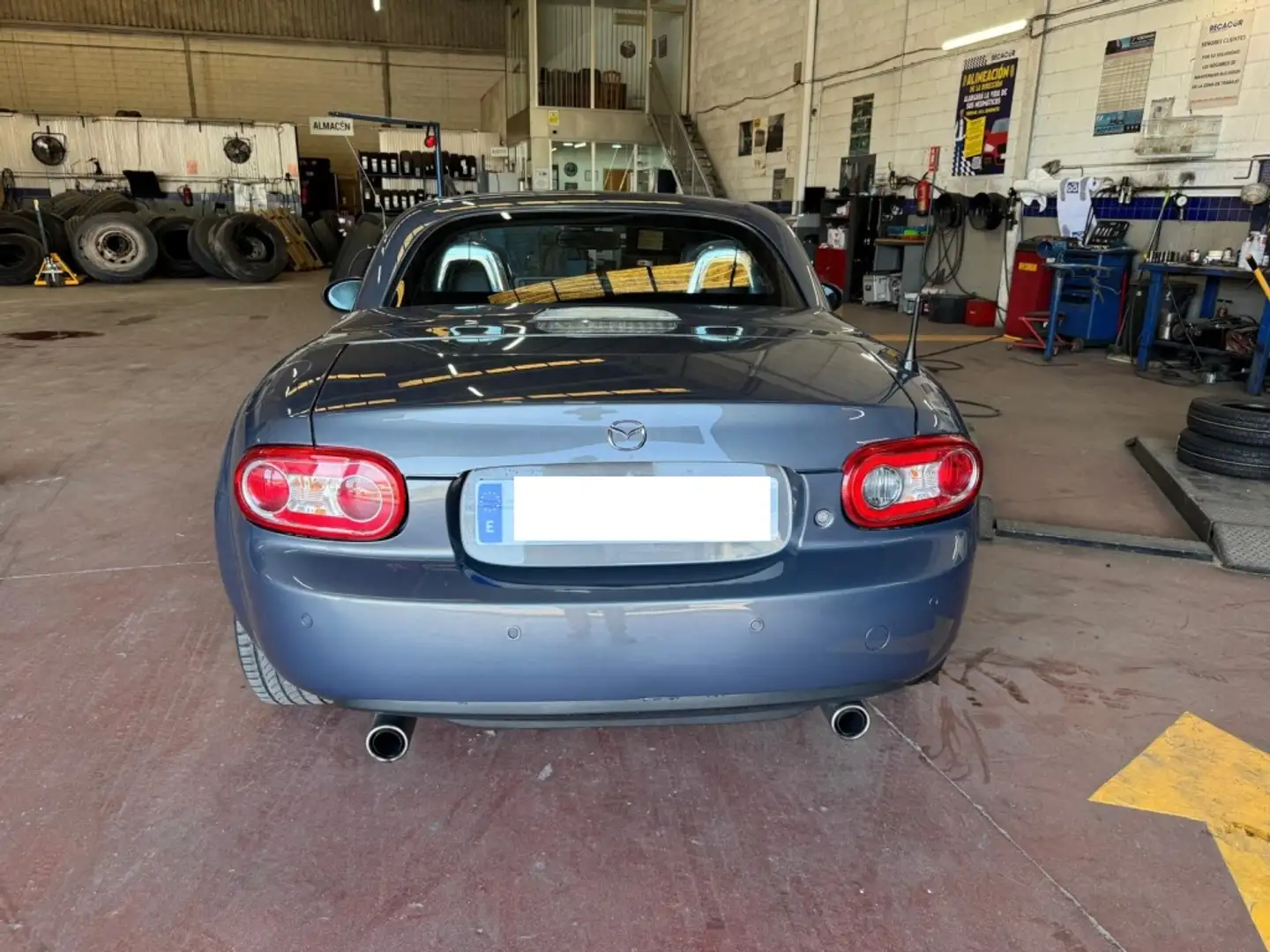 Mazda MX-5 Roadster Coupé 1.8 Active Gris - 2