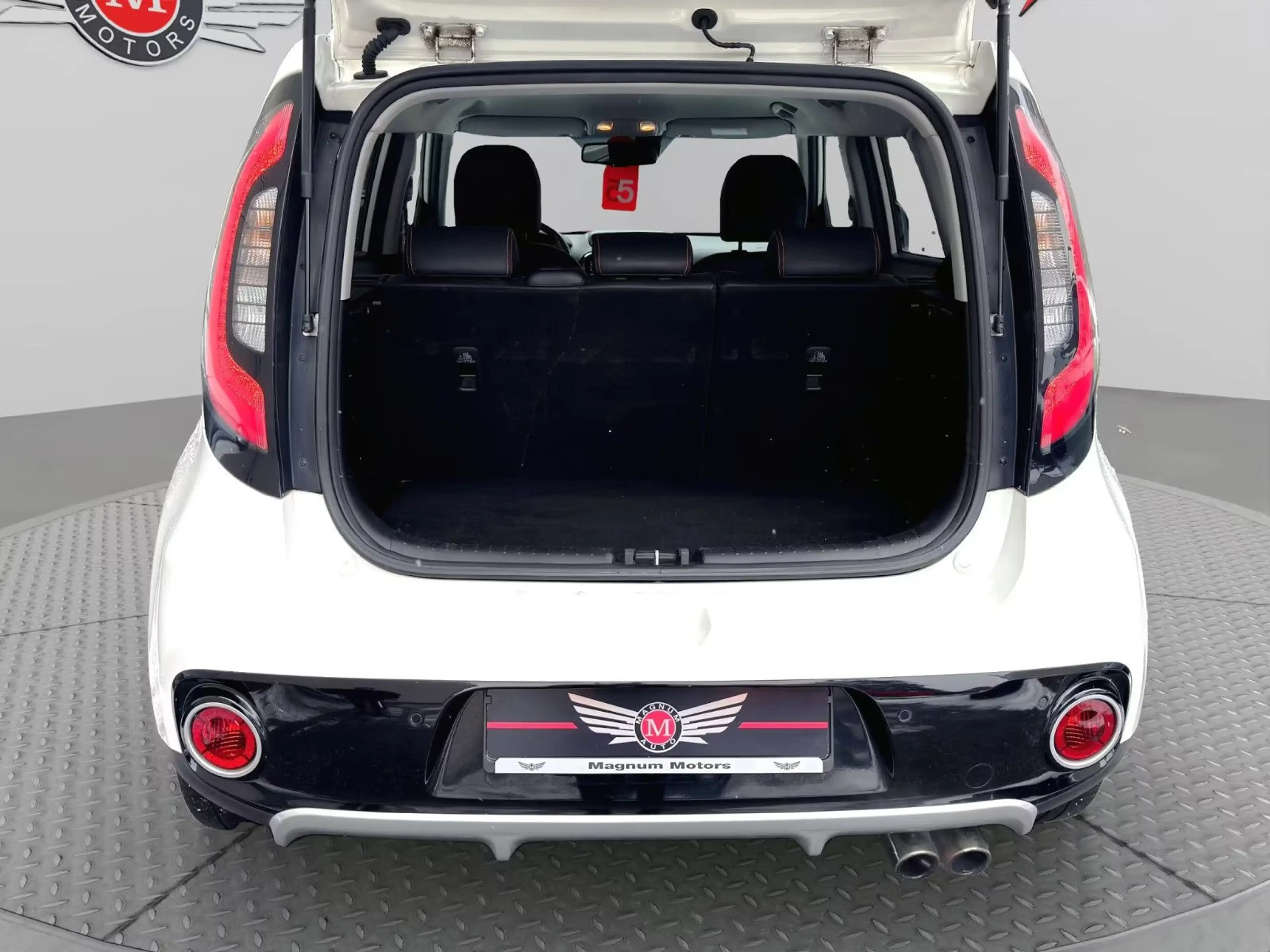 Kia Soul SOUL 1.6 TGDi TURBO *Aut.*Navi*Bi-Xenon*Temp.* — photo 10