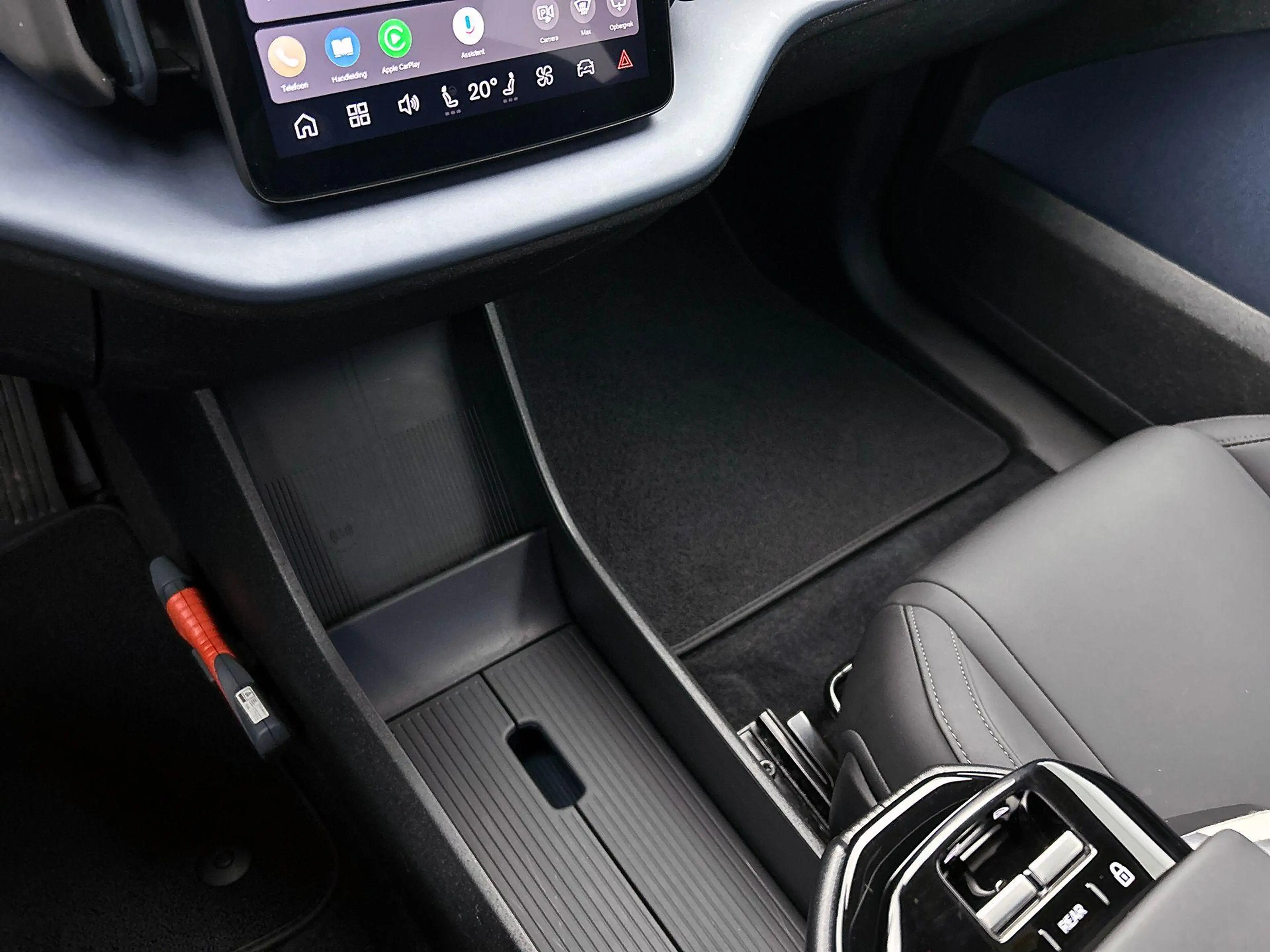 Volvo EX30 Single Motor Extended Range Plus 69 kWh | Trekhaak — photo 11