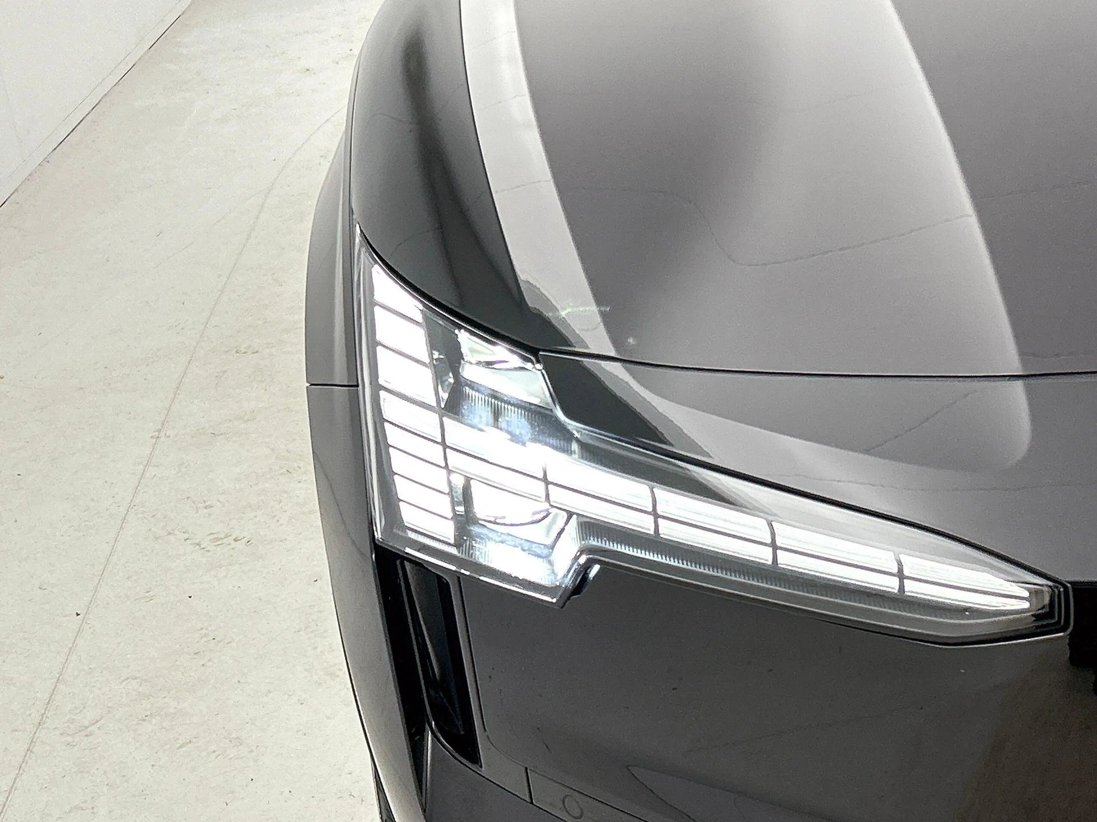 Volvo EX30 Single Motor Extended Range Plus 69 kWh | Trekhaak — photo 14