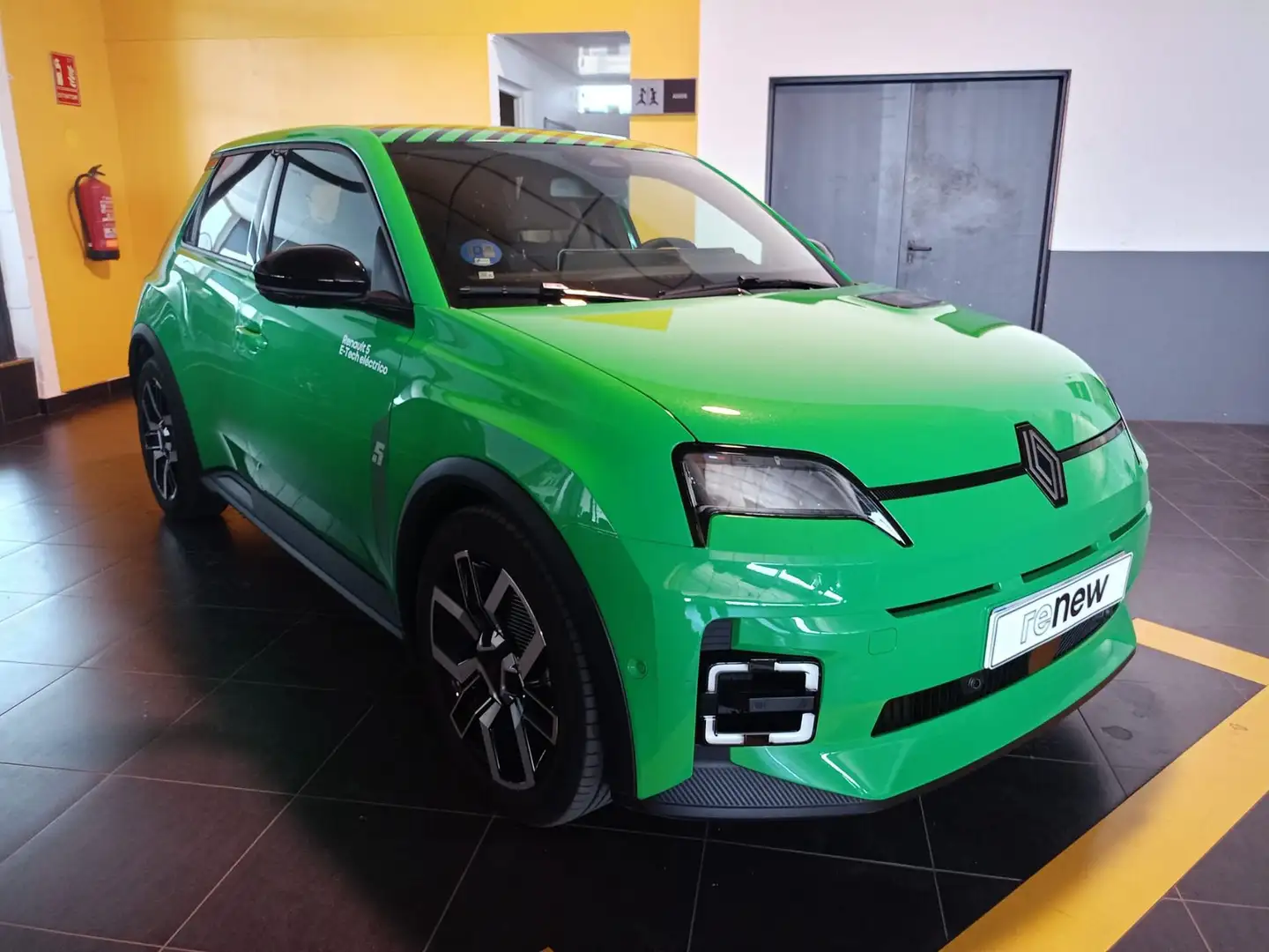 Renault R 5 R5 R5 ETECH 150C.V TECHNO Zöld - 2