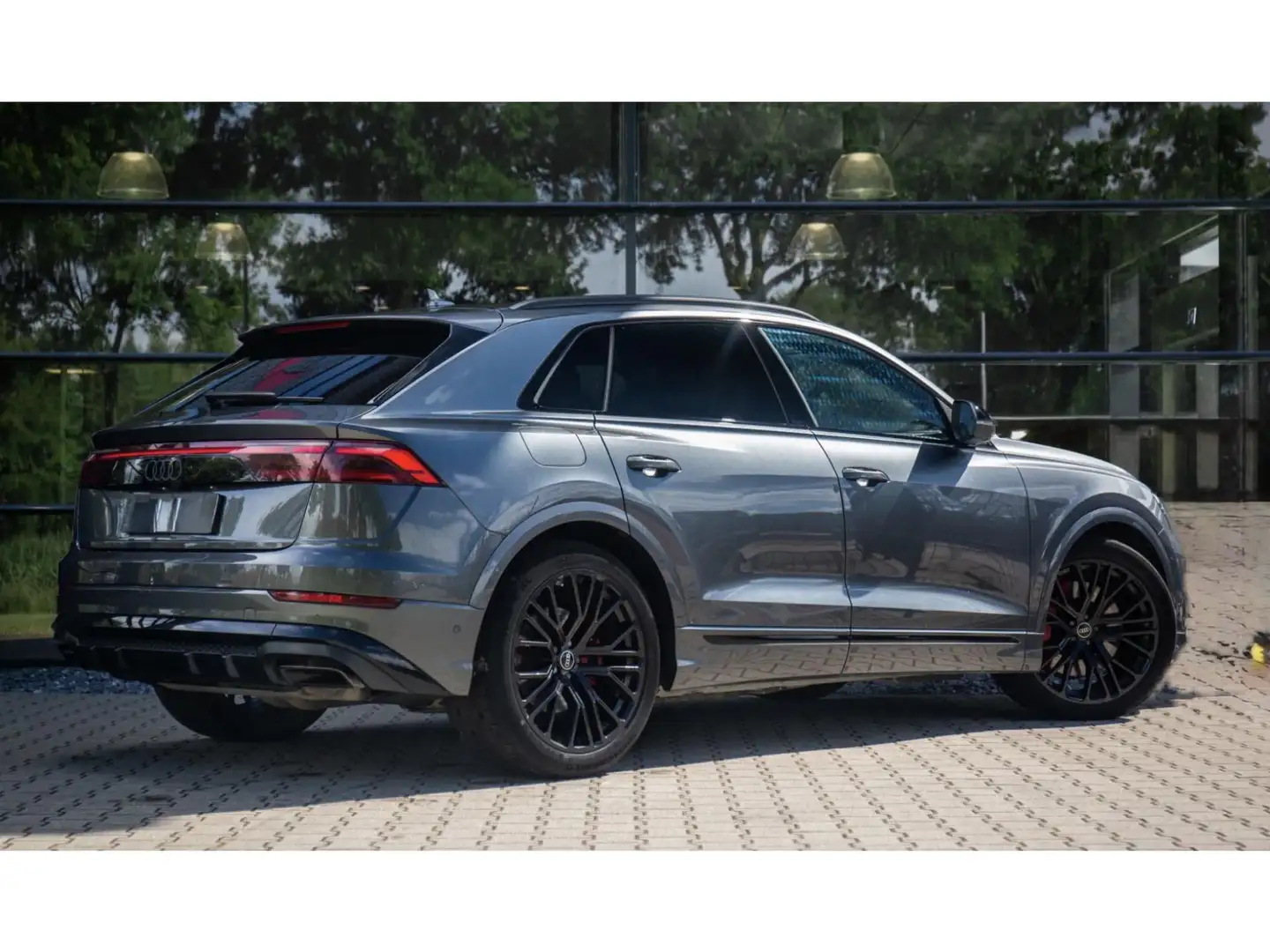 Audi Q8 Quattro 3.0 60 TFSI e - 490 - BVA Tiptronic  Black Gris - 2
