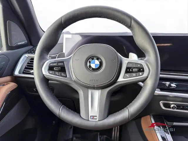 BMW X5 view 14