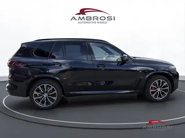 BMW X5 view 5