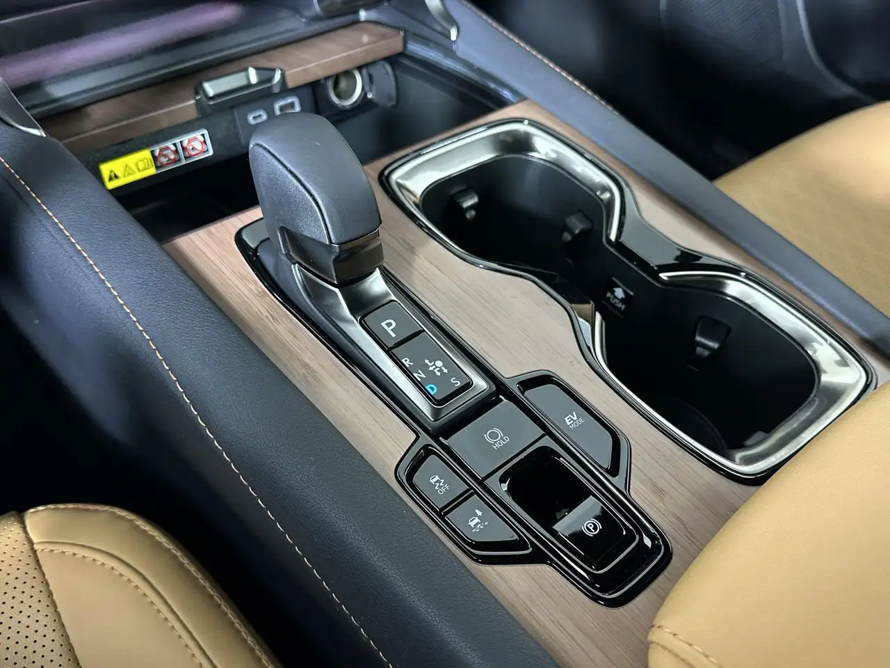 Lexus RX снимка Lexus RX
