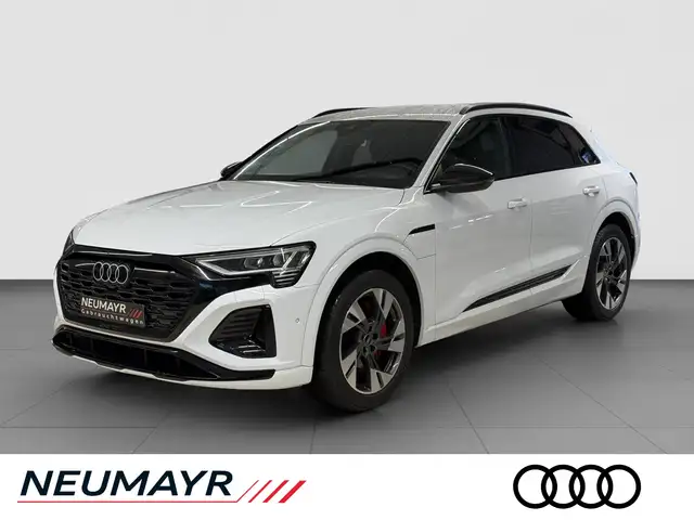 Audi Q8 e-tron 50 quattro S LINE Matrix/Head UP/ RFK