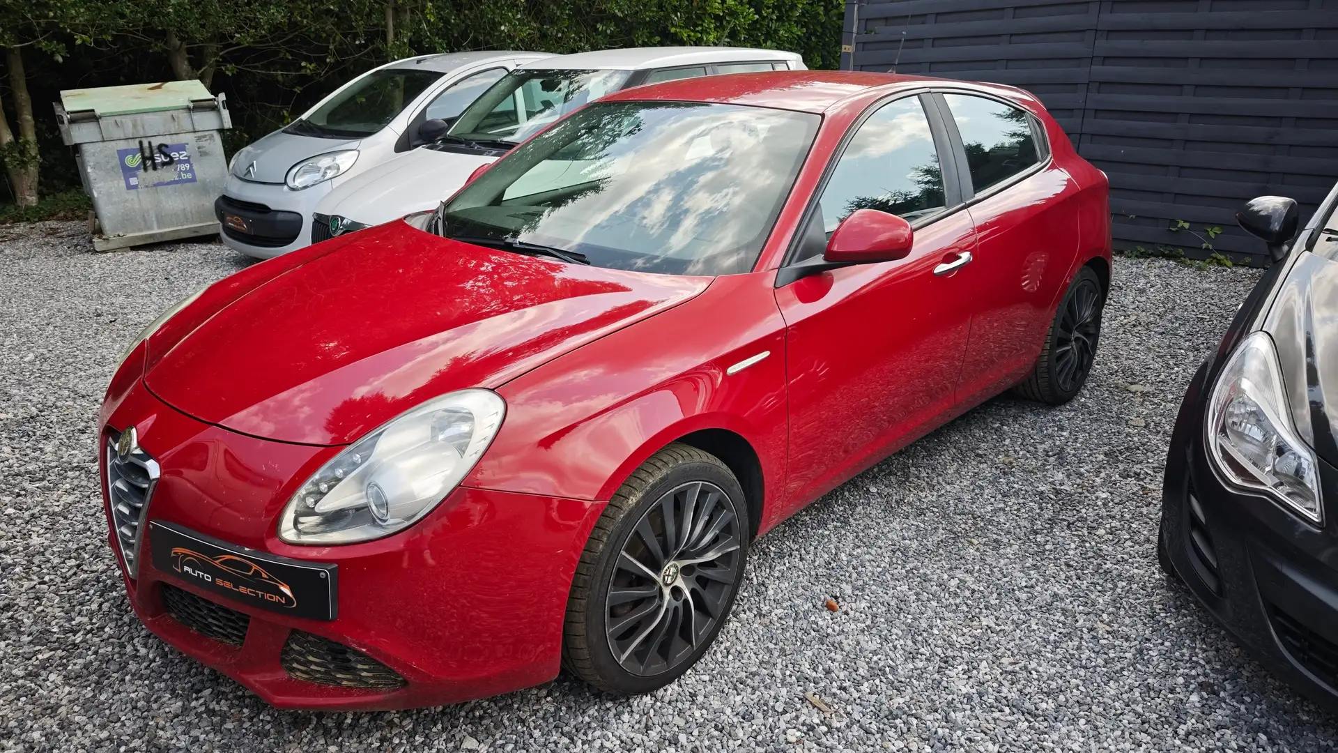 Alfa Romeo Giulietta Giulietta 2.0 JTD M-Jet Distinctive Start Rouge - 1