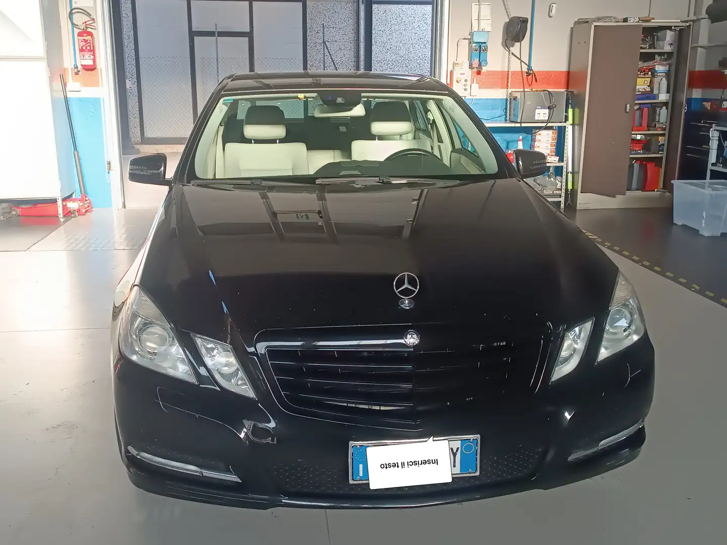 Mercedes-Benz E 220 Classe E - W212 Berlina cdi be Avantgarde AMG Black - 1