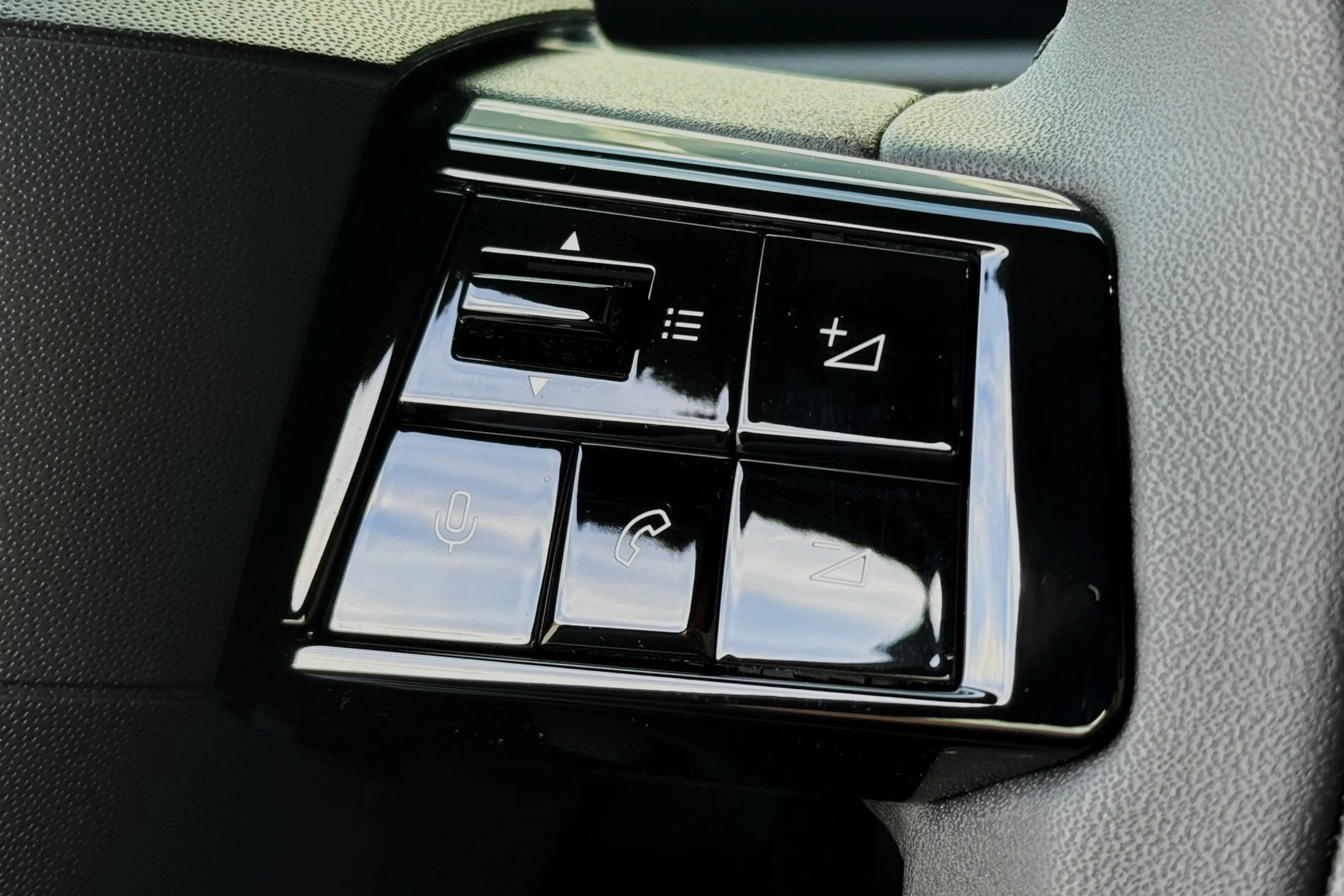 Lancia Ypsilon LX 51 kWh ZEER COMPLEET! NIEUWE AUTO! 10X OP VOORR — photo 10