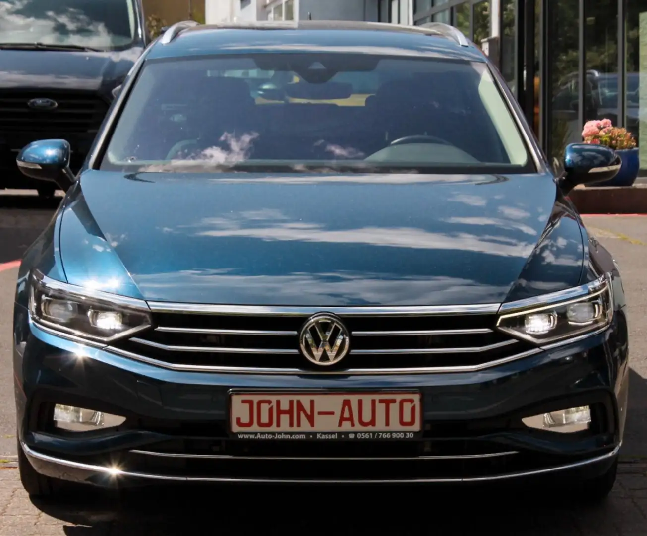 Volkswagen Passat Variant Elegance 4Motion *1.Hd*AHK*Alcant Bleu - 2