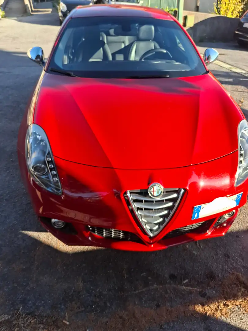 Alfa Romeo Giulietta Giulietta III 2010 2.0 jtdm Exclusive 150cv E6 Rouge - 2