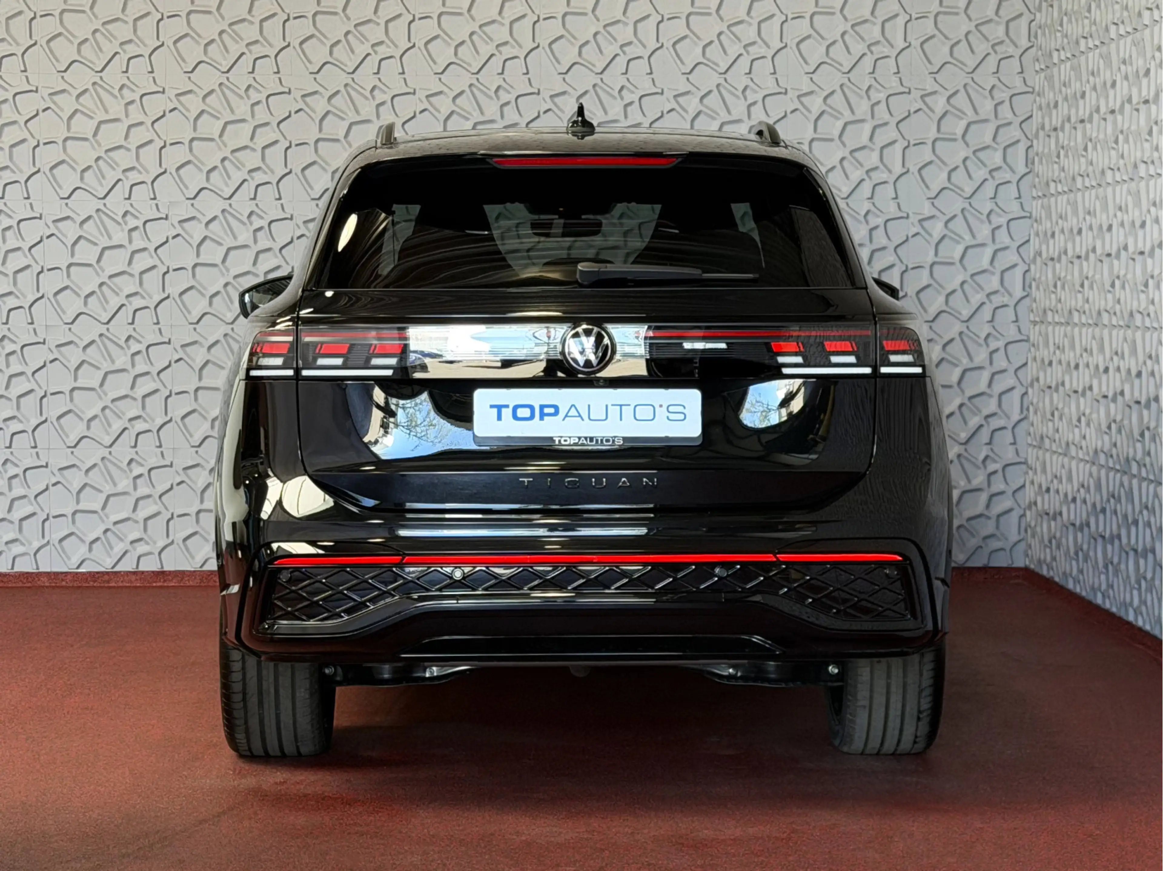 Volkswagen Tiguan 1.5 eHYBRID 272 PK NW AUTO R-LINE VW.TREKHAAK BLAC — photo 6