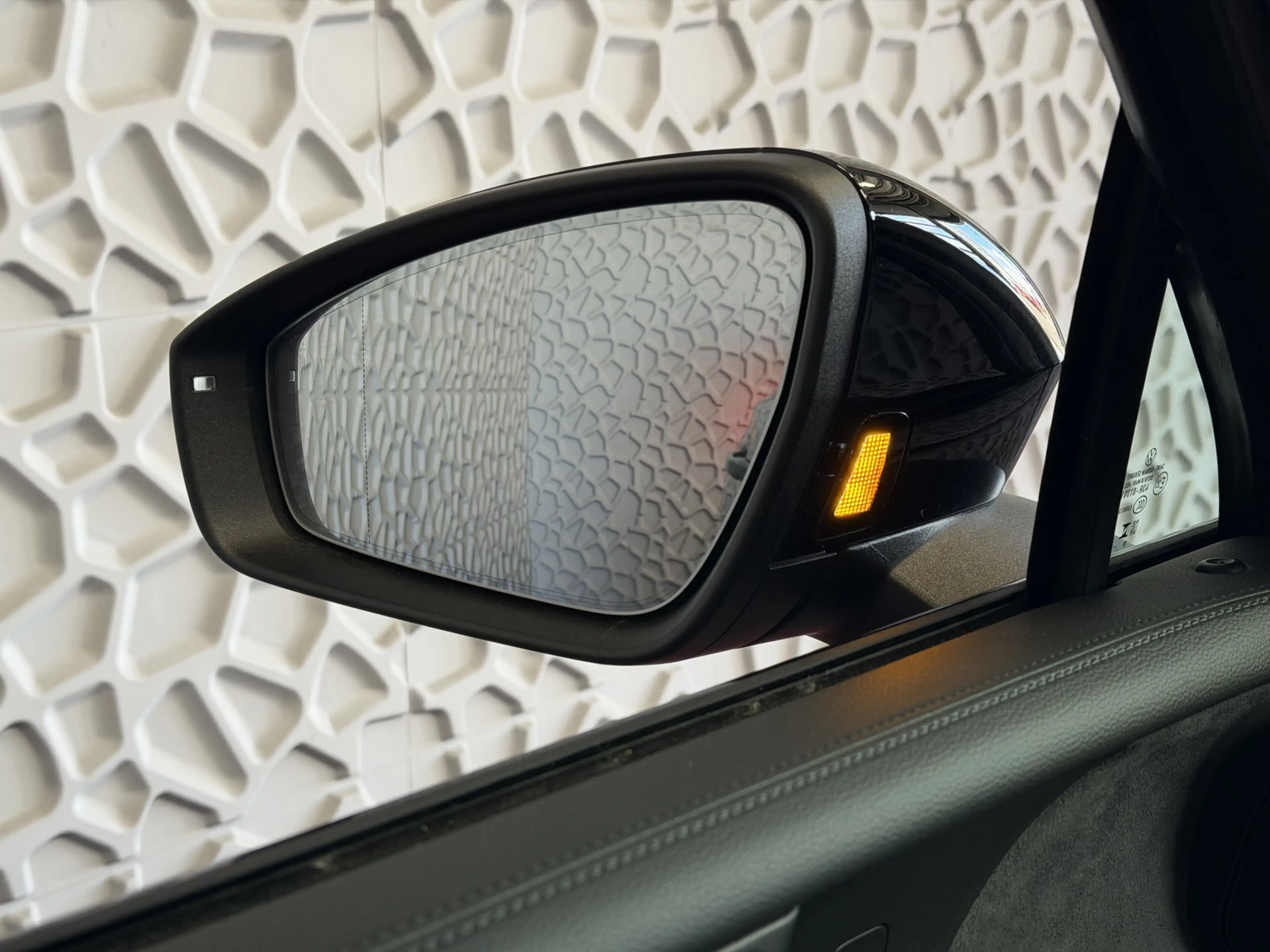 Volkswagen Tiguan 1.5 eHYBRID 272 PK NW AUTO R-LINE VW.TREKHAAK BLAC — photo 25