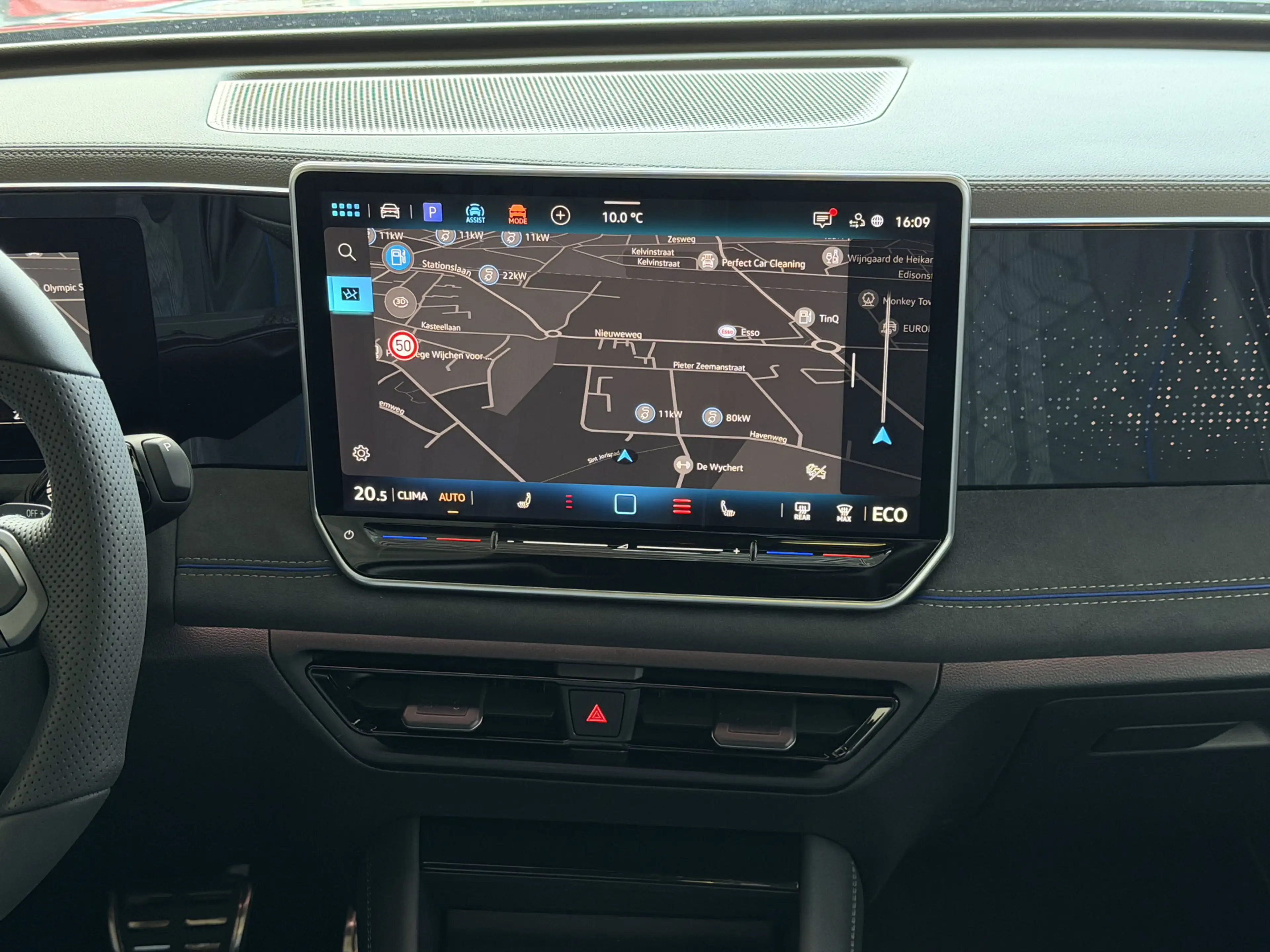Volkswagen Tiguan 1.5 eHYBRID 272 PK NW AUTO R-LINE VW.TREKHAAK BLAC — photo 33
