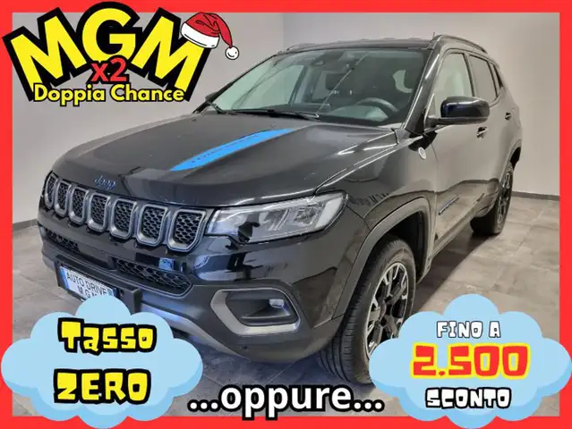 Jeep Compass 1.3 Turbo T4 240 CV PHEV AT6 4xe Trailhawk