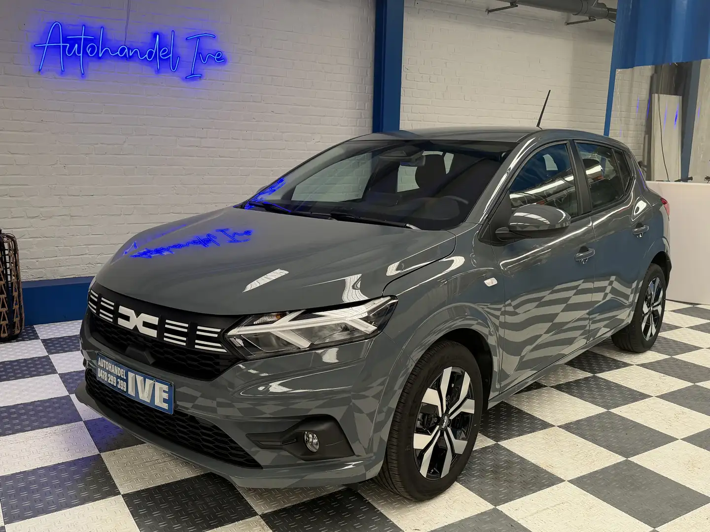 Dacia Sandero Sandero 1.0 TCe Expression **camera** Grau - 1