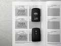 Toyota Yaris 1.5 Hybrid Bi-Tone Plus Limited Rood - thumbnail 13