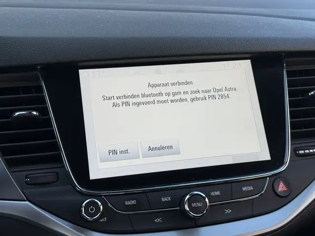 Opel Astra view 21