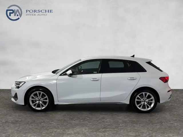 Audi A3 view 3