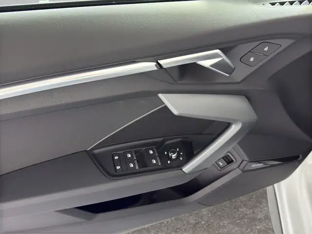 Audi A3 view 14
