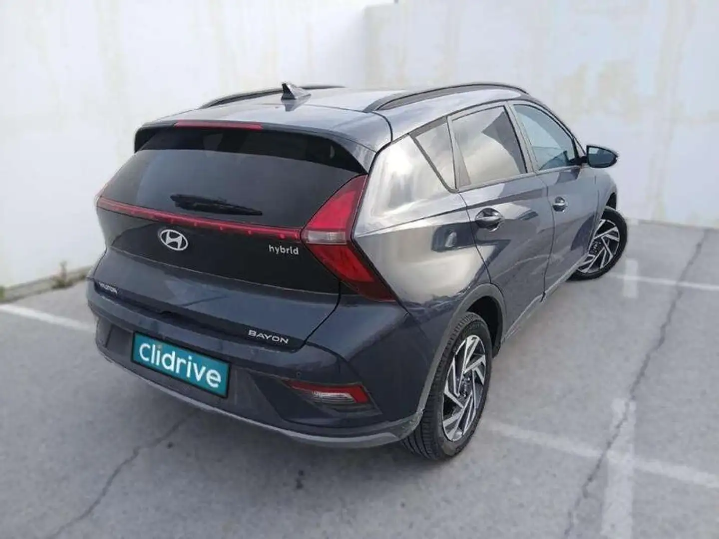 Hyundai BAYON 1.0 TGDI 48V Maxx Gris - 2