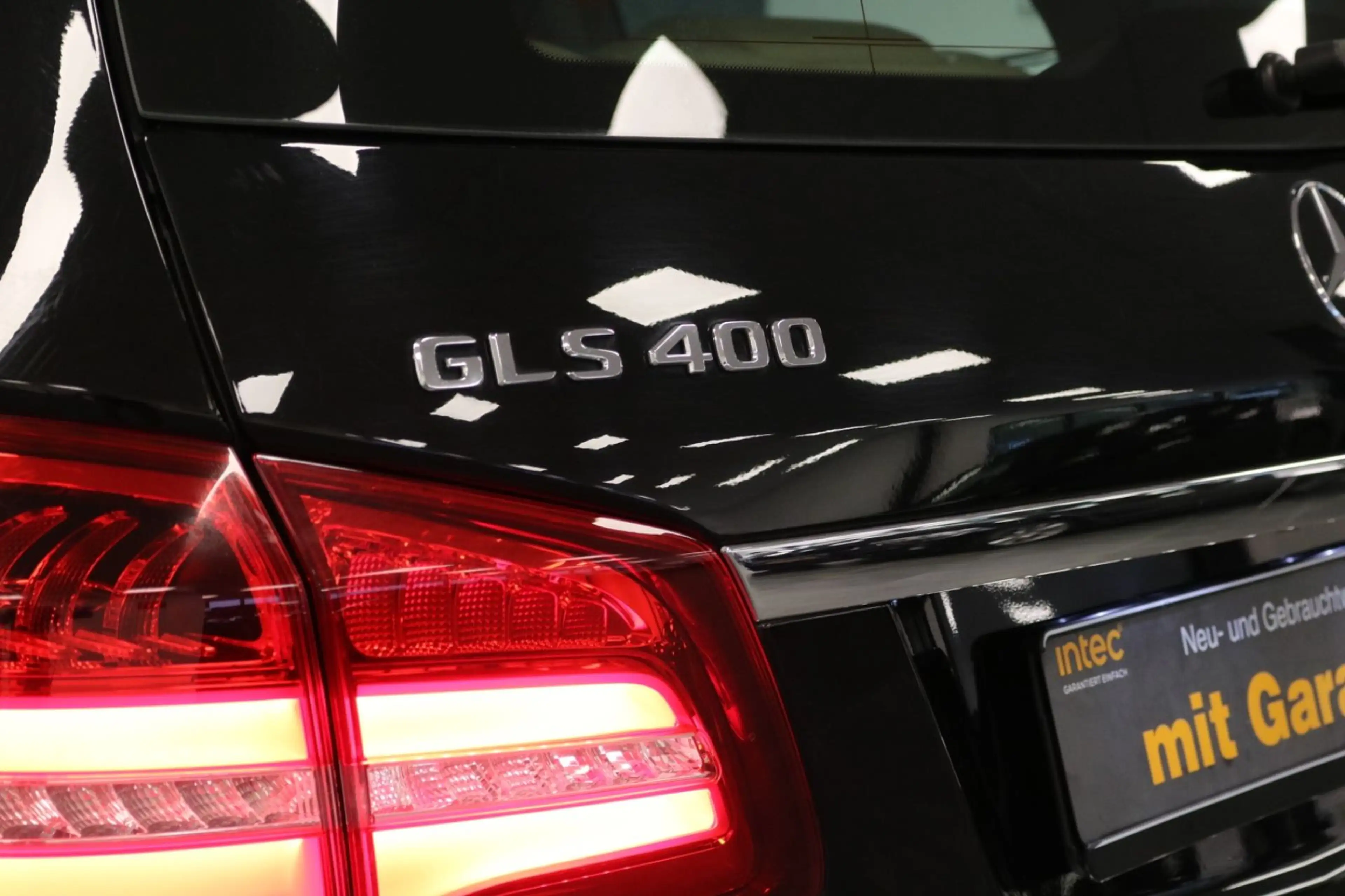 Mercedes-Benz GLS 400 4Matic/KAMERA/PANO/LEDER/7 SITZER — photo 10