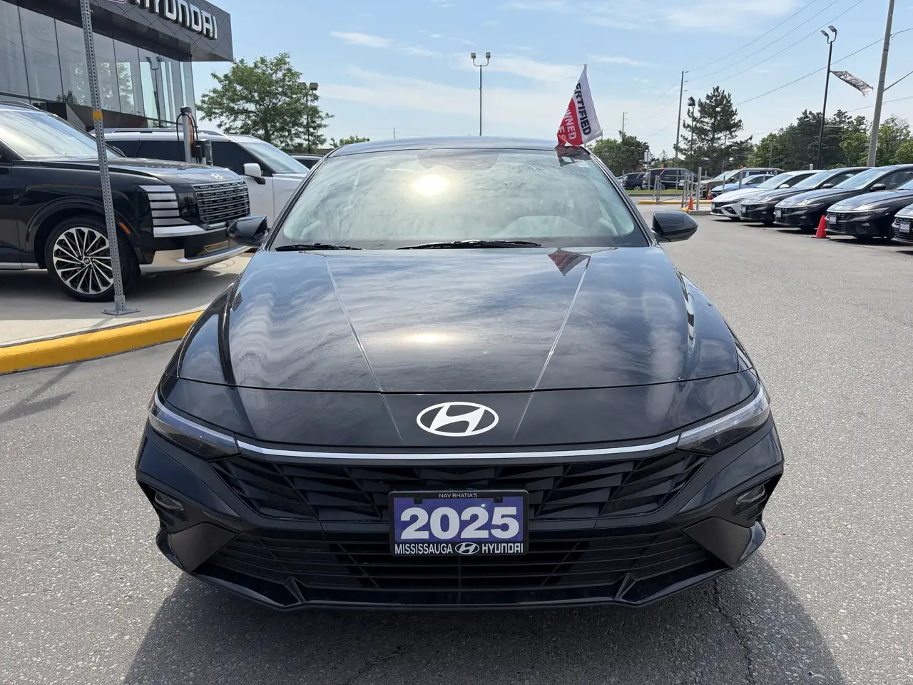 Hyundai ELANTRA снимка Hyundai ELANTRA