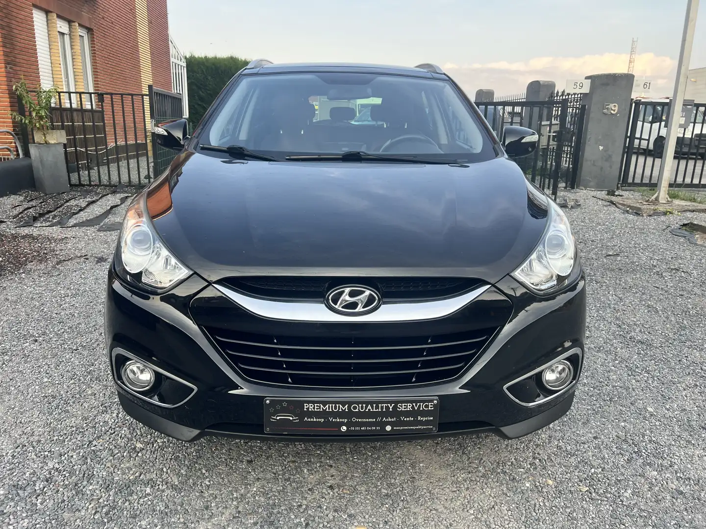 Hyundai iX35 1.6i 2WD Executive Toit Pano *Marchand ou Export* Noir - 2
