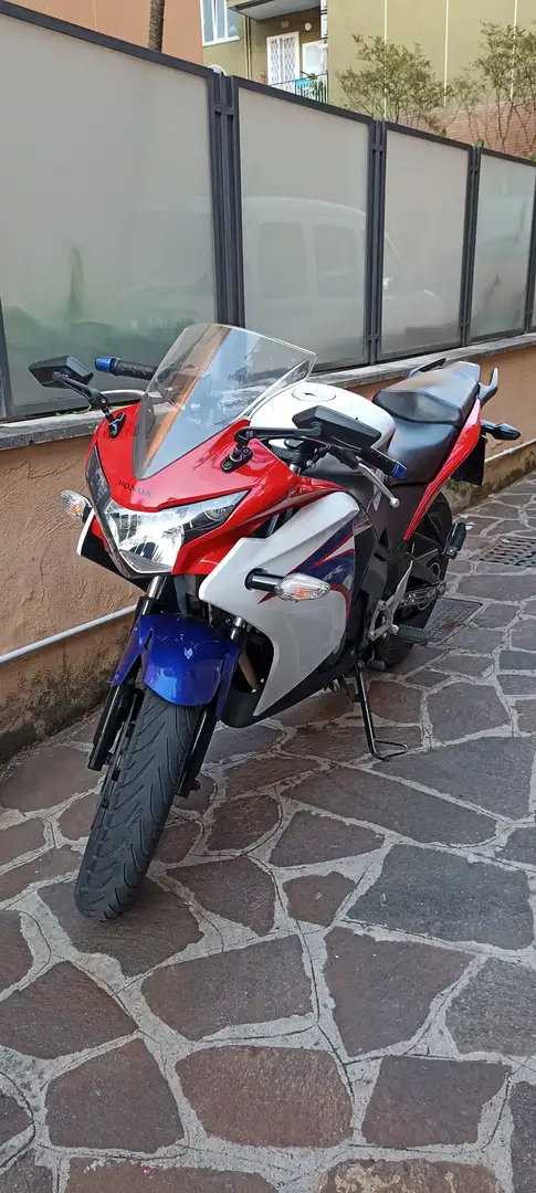 Honda CBR 125 Racing Wit - 1