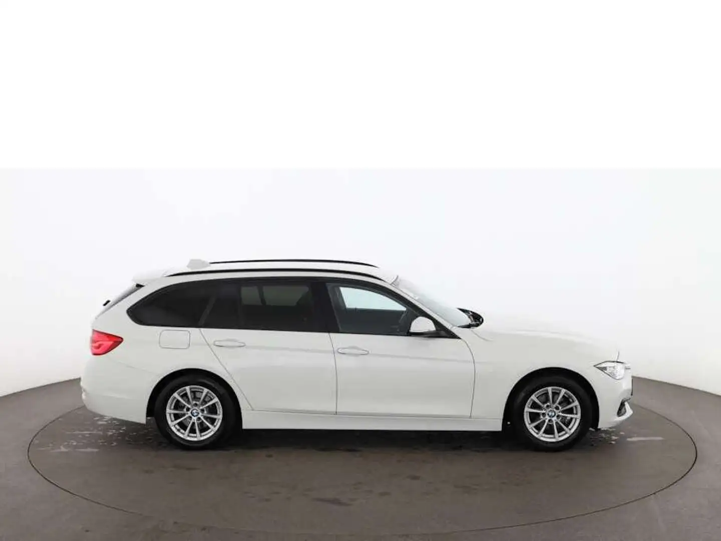 BMW 318 d Advantage Aut LED NAVI SITZHZG TEMPOMAT PDC Blanc - 2