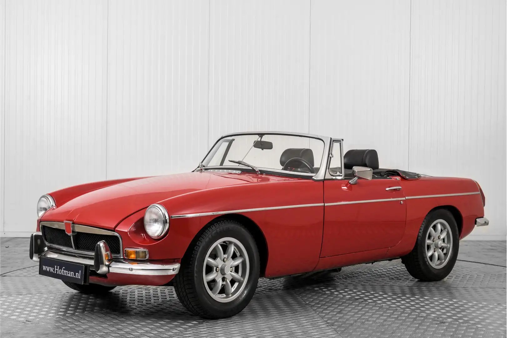MG MGB 1.8 Roadster Red - 1