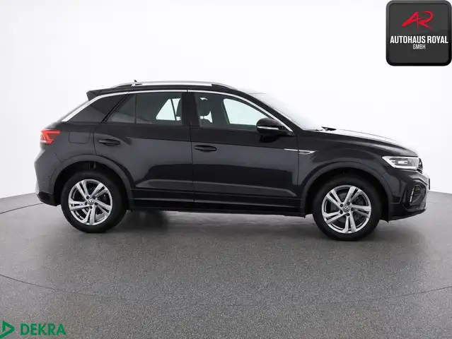 Volkswagen T-Roc view 6