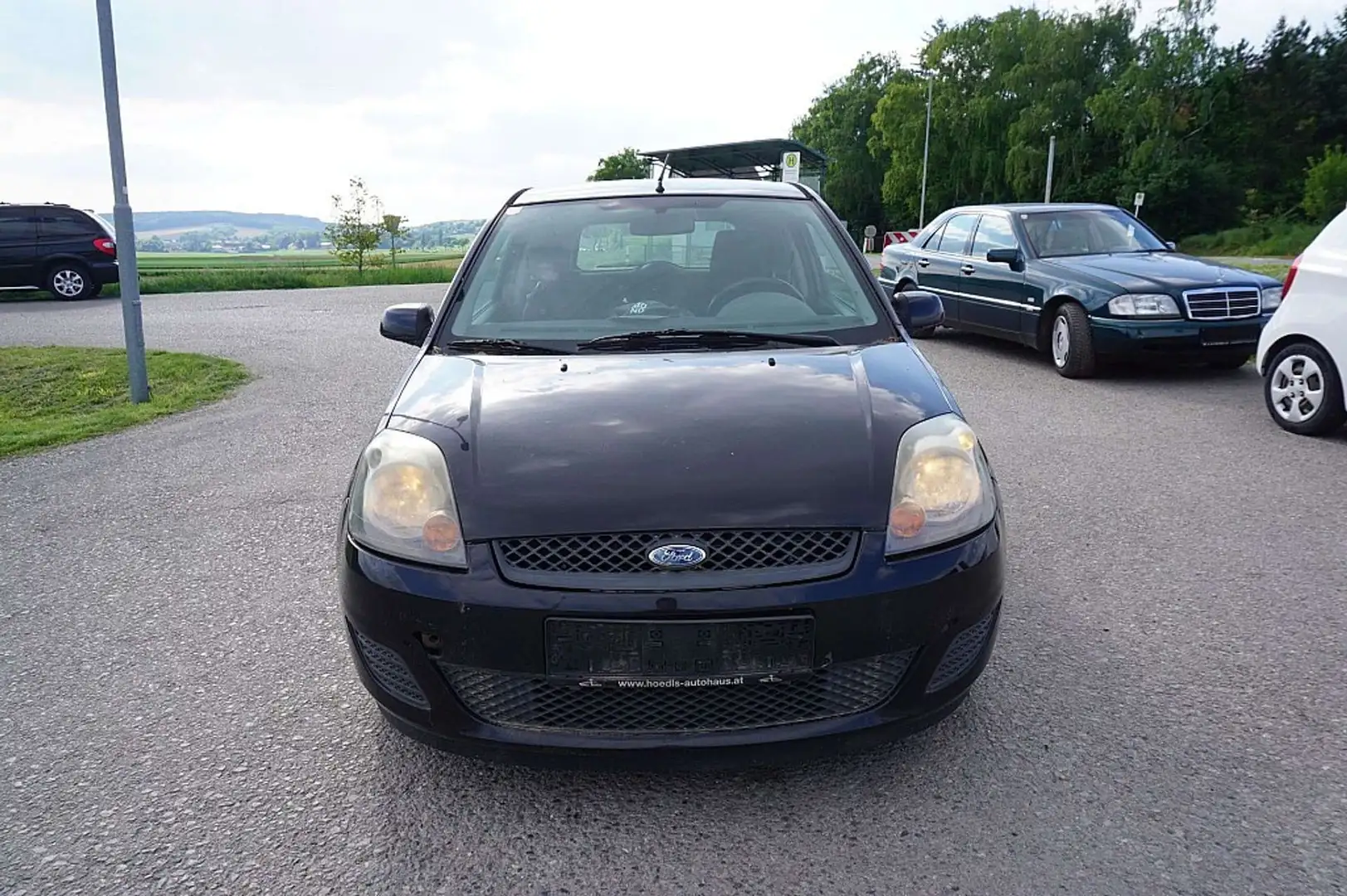 Ford Fiesta Ambiente 1,25 16V Schwarz - 1