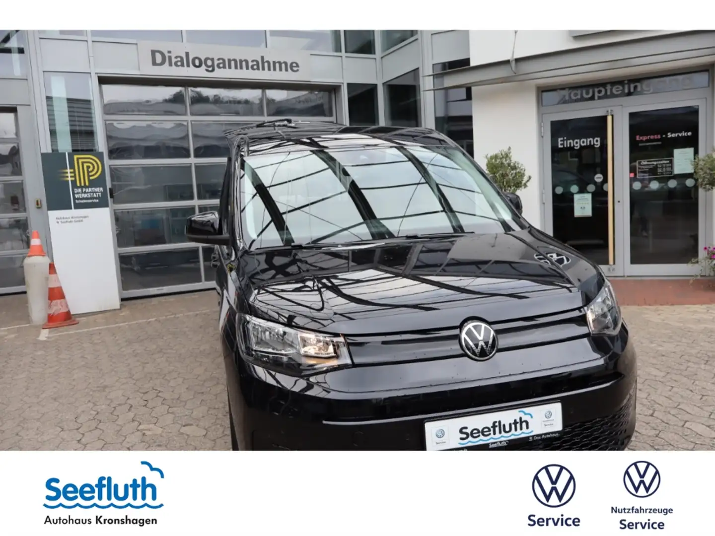 Volkswagen Caddy 1.5 TSI AHK App-Connect Winterpaket Schwarz - 1