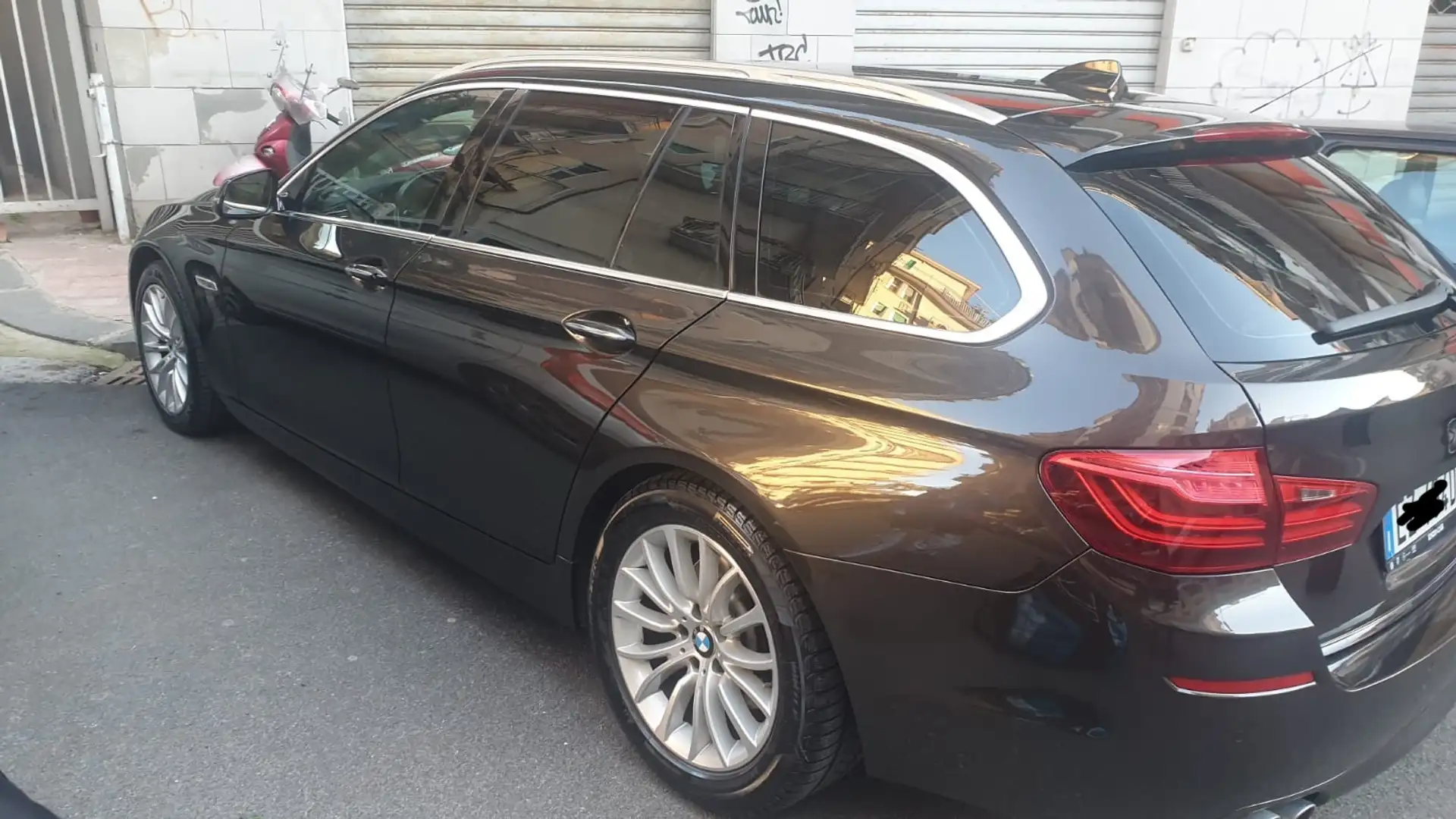 BMW 520 Come Nuova!! BMW Serie 5 F11 Touring 520d Touring Marrone - 1