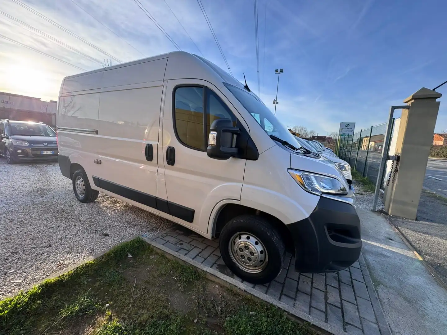 Citroen Jumper Citroen Jumper 33 BlueHdi 120CV + Iva Blanc - 2