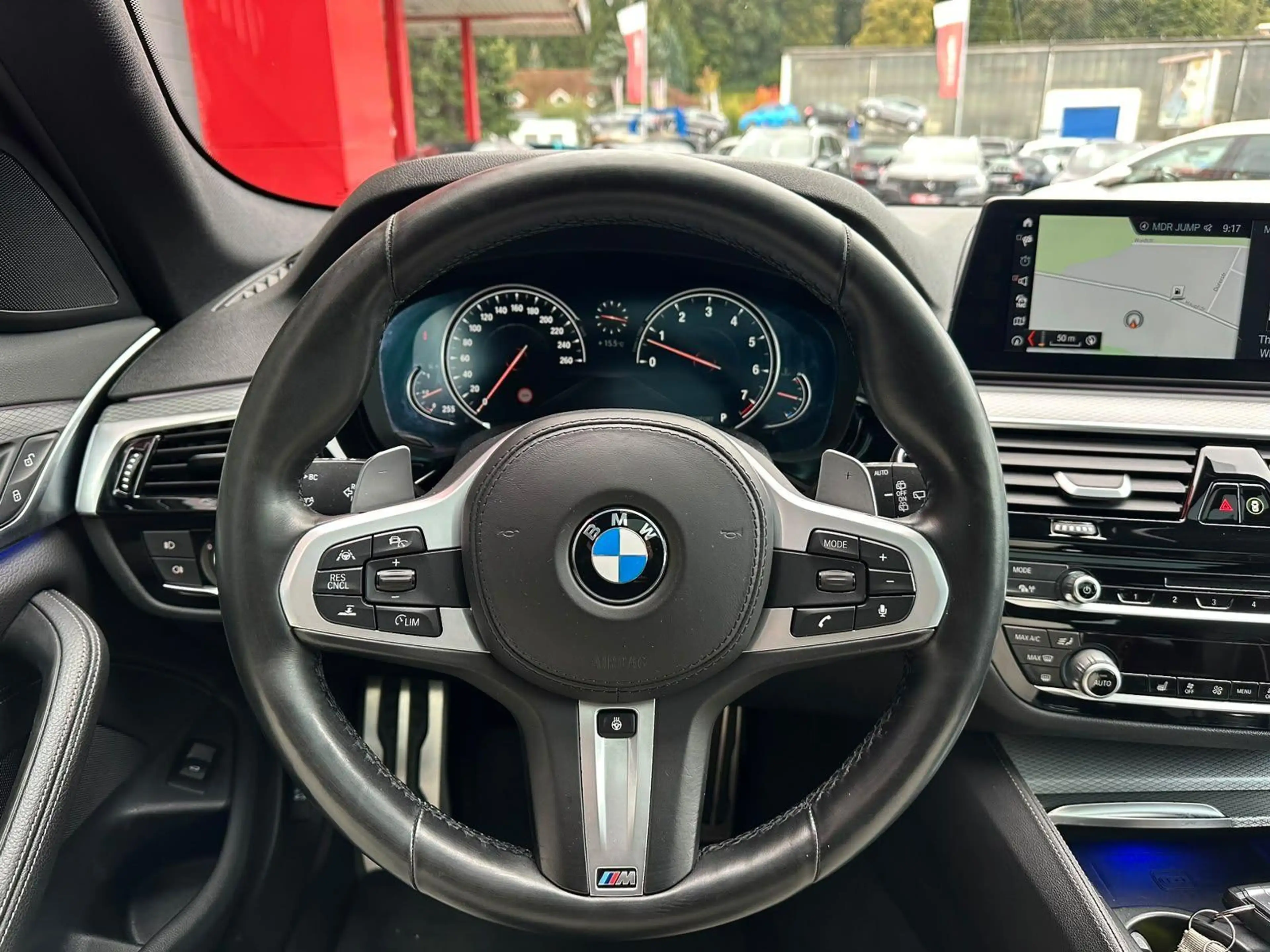 BMW 540 i xD M SPORT PAKET SHADOW HUD#PANO#LH#LED#AHK — photo 15
