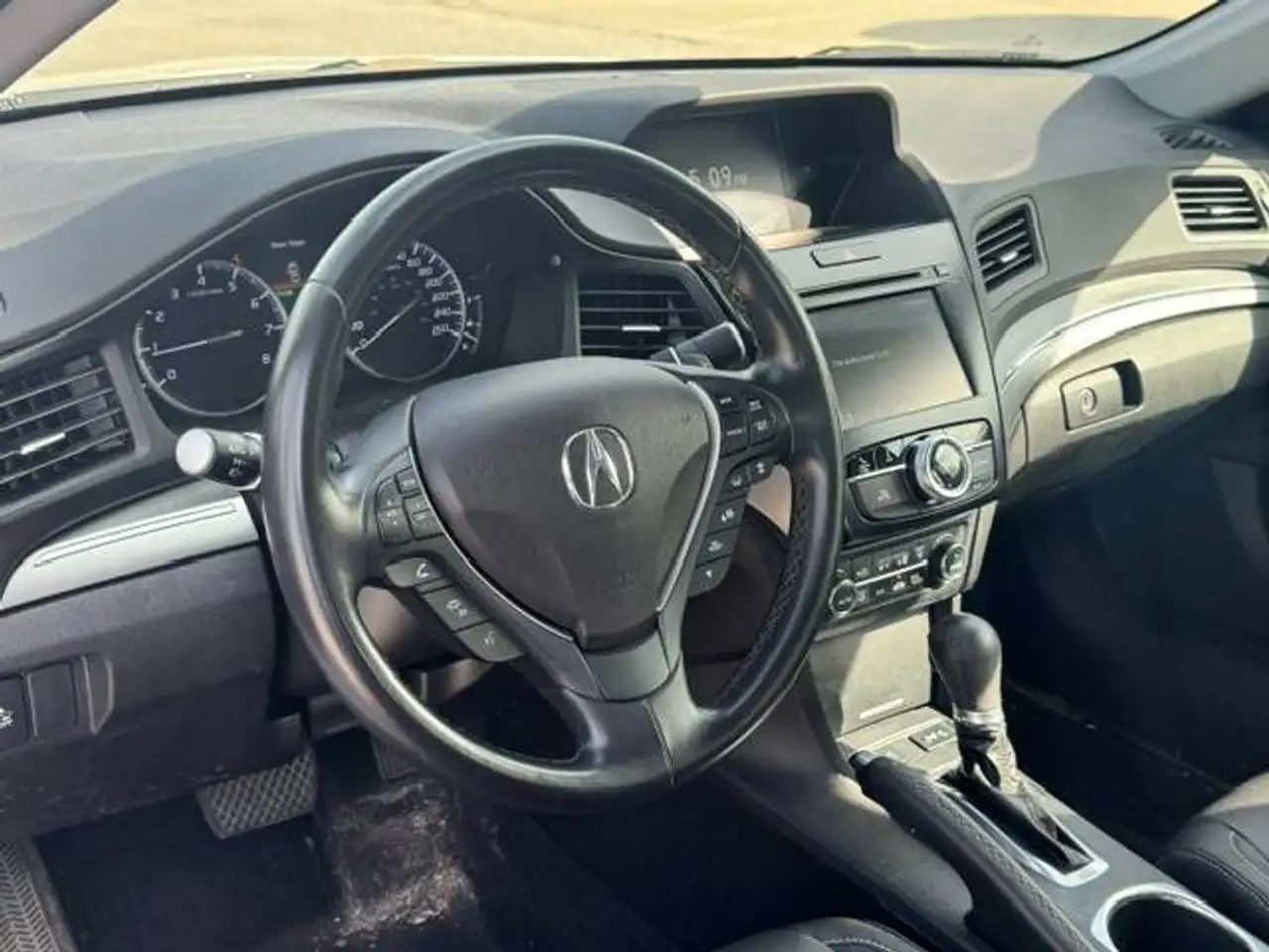 Acura ILX снимка Acura ILX